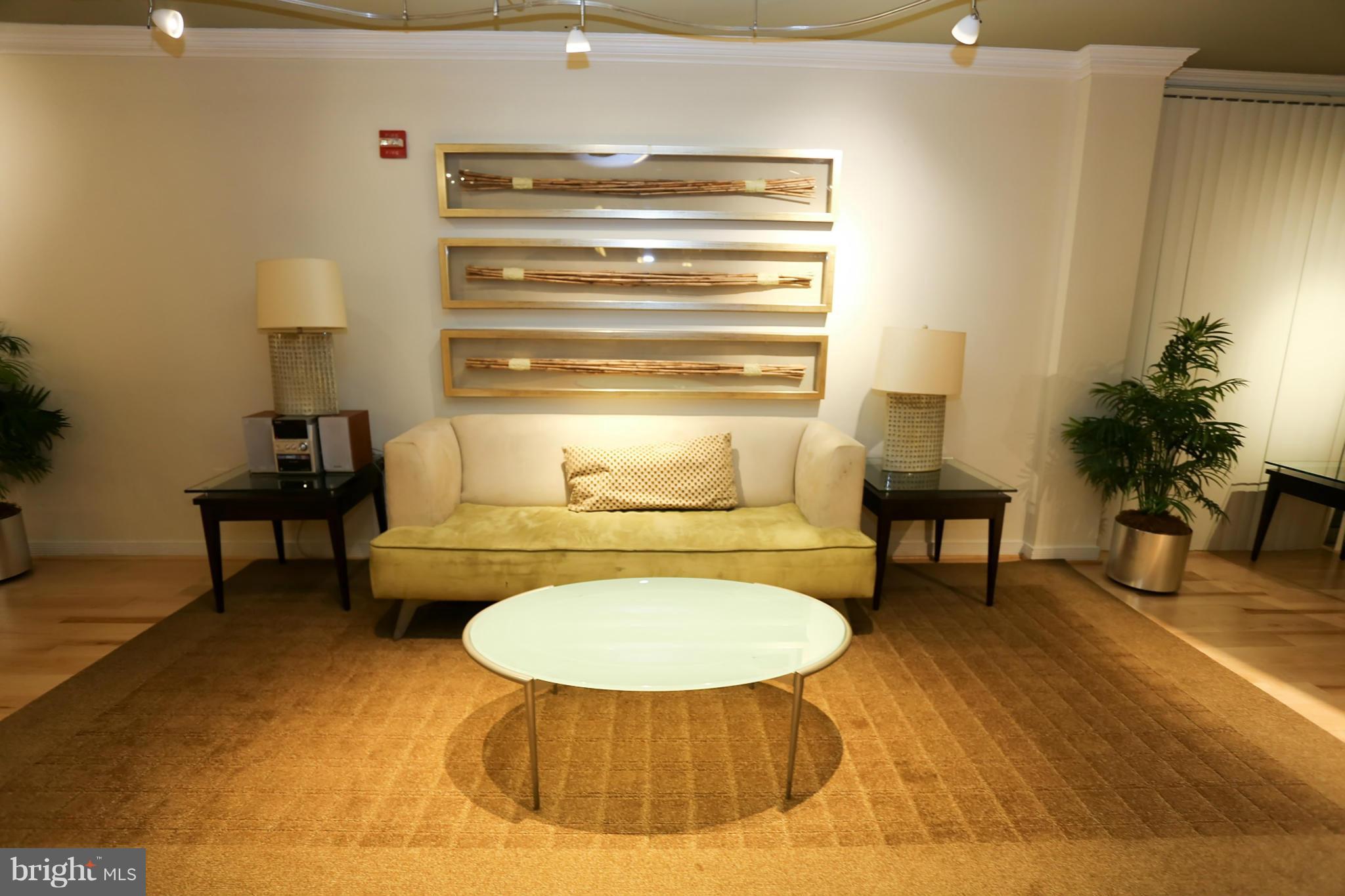 RENAISSANCE - Residential