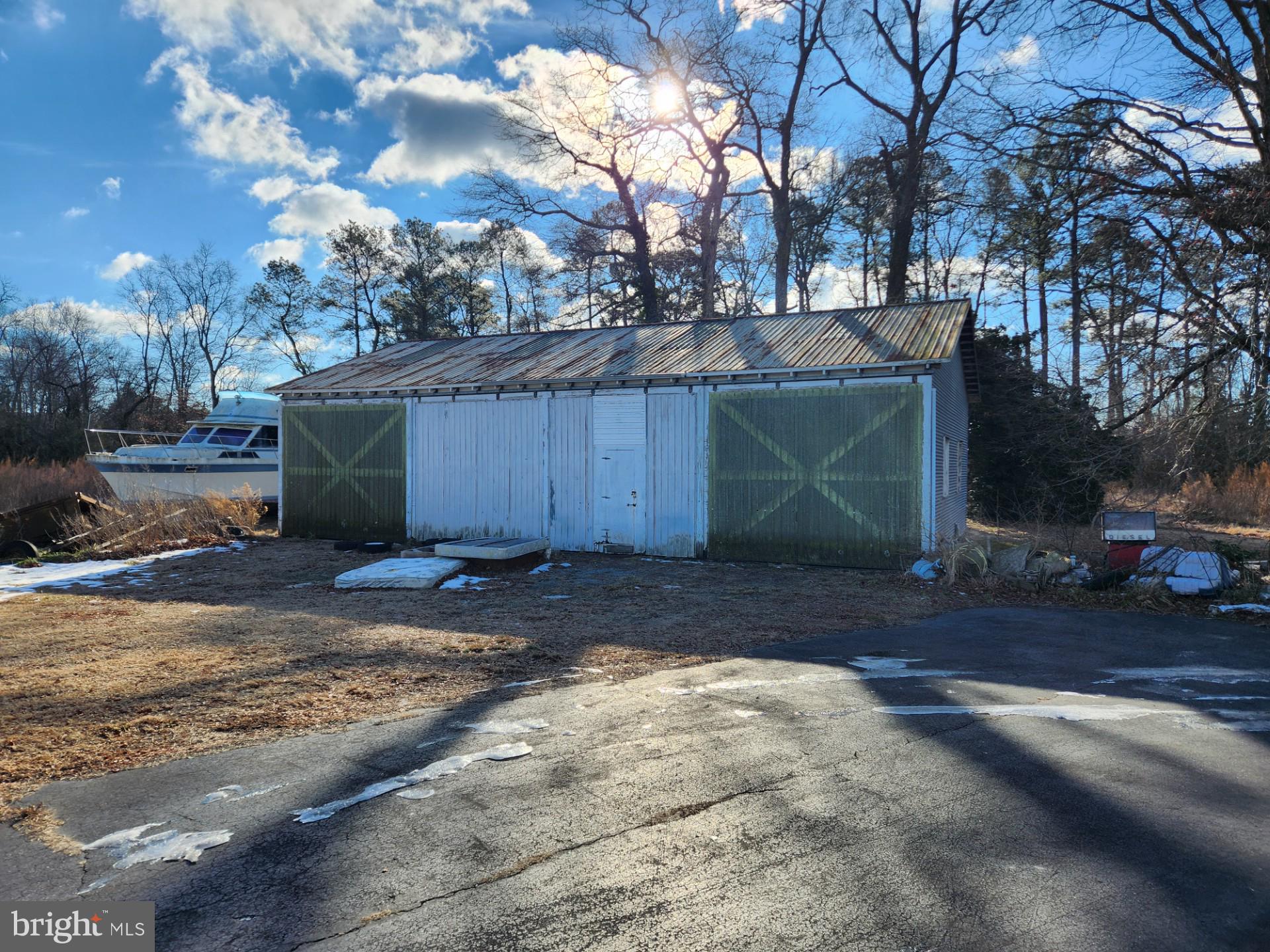 10010 FRIENDSHIP ROAD