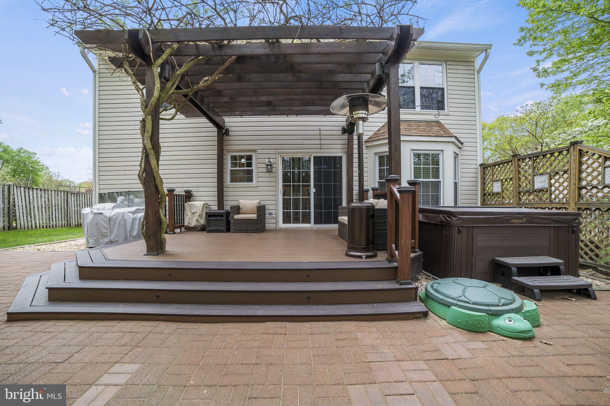 LITTLE ROCKY RUN - Residential