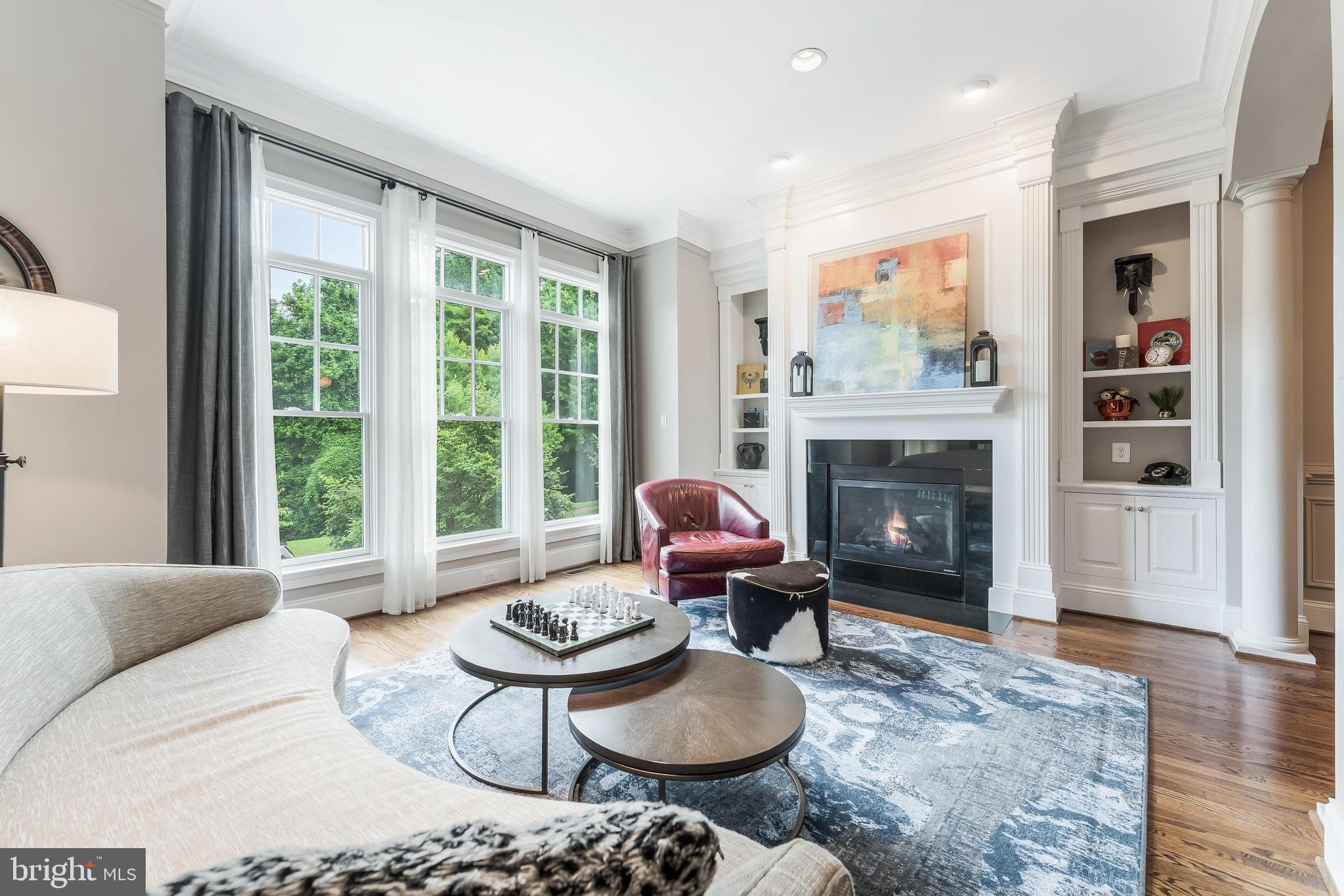2122 MCCONVEY PLACE