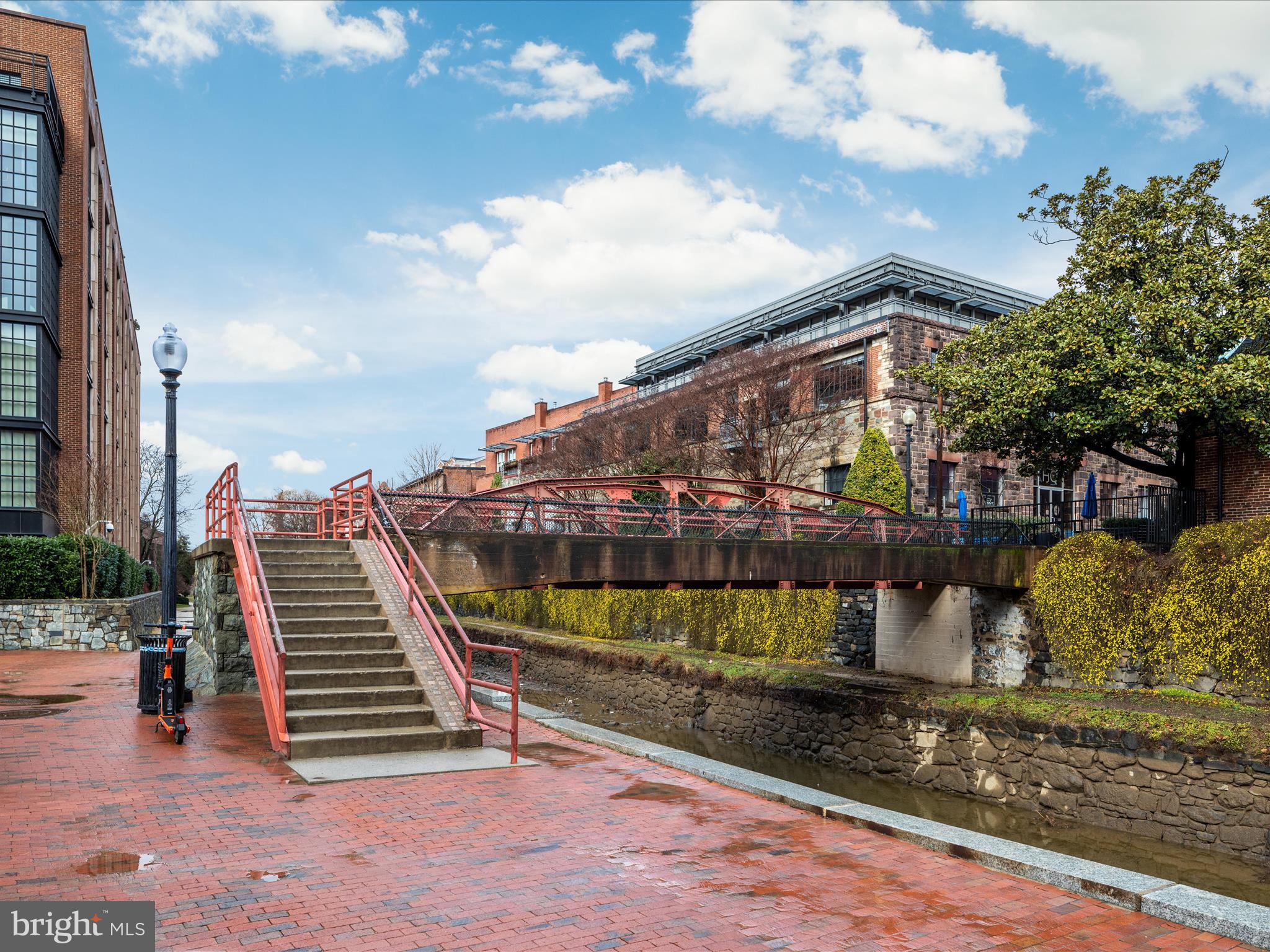 GEORGETOWN - Residential
