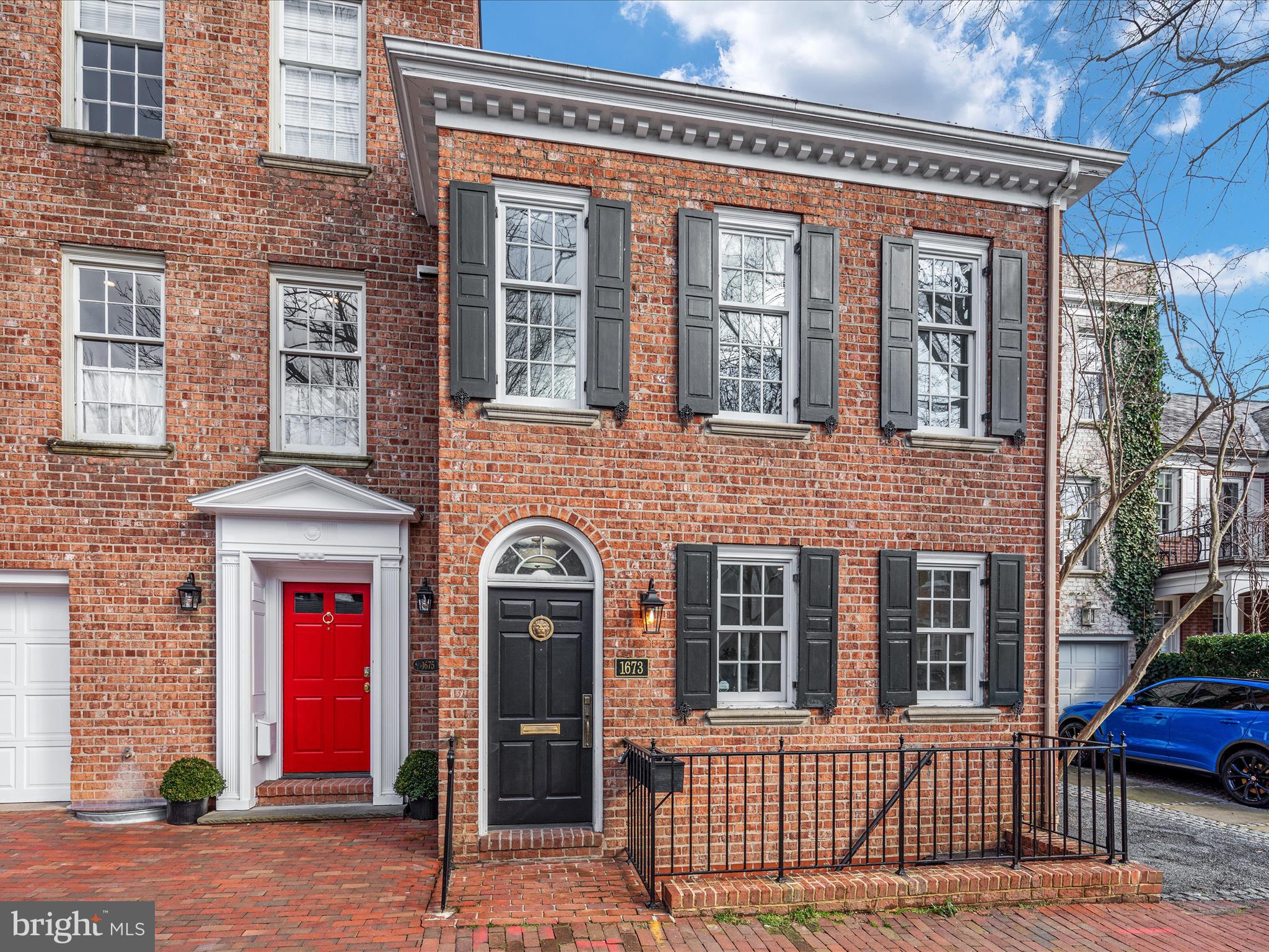 GEORGETOWN - Residential