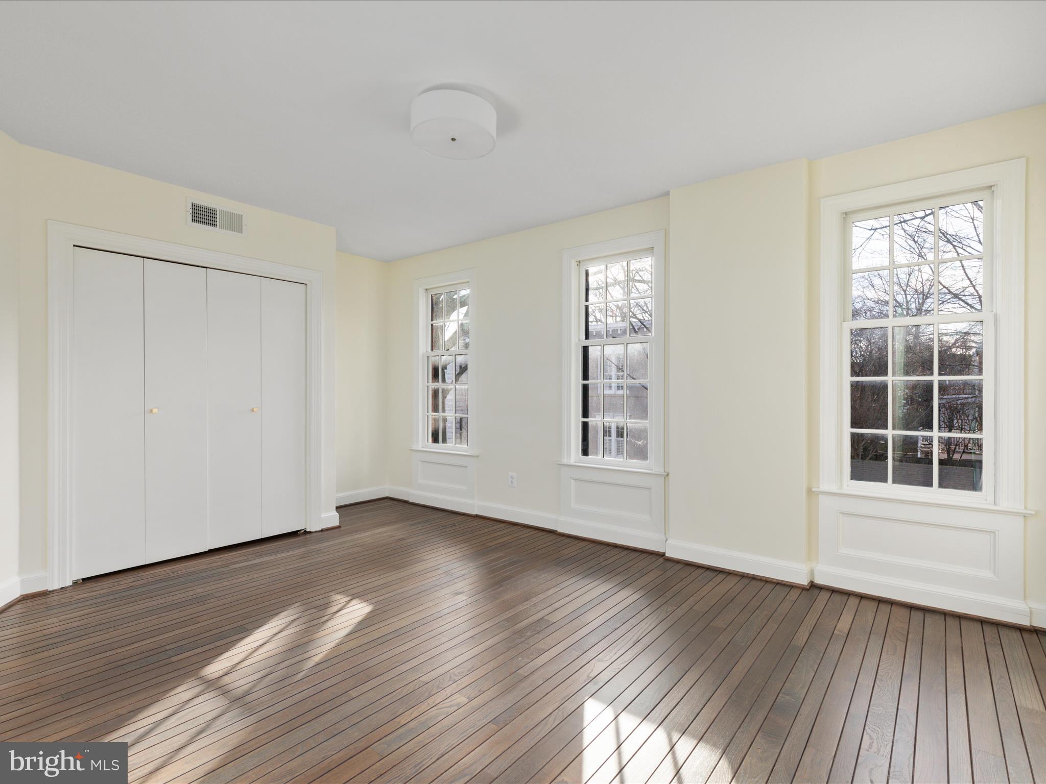 GEORGETOWN - Residential