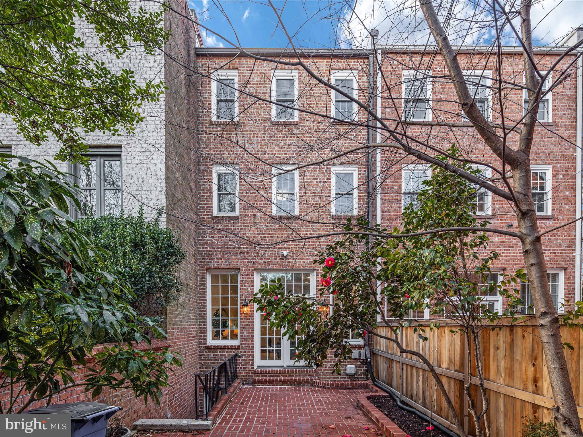 GEORGETOWN - Residential