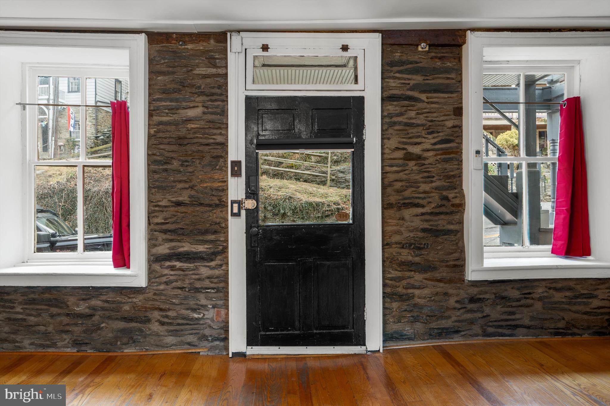 170 HIGH ST / 173 POTOMAC STREET