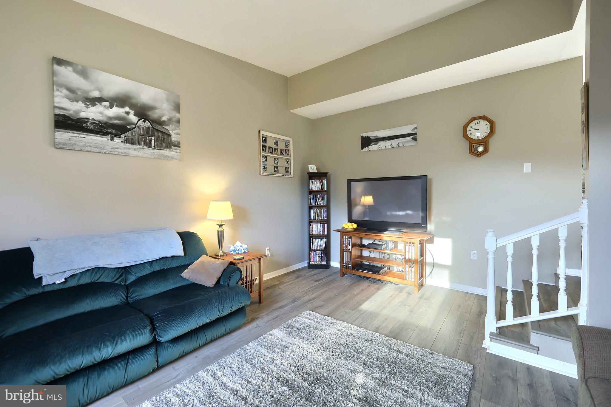 STONEBRIDGE CROSSING - Residential