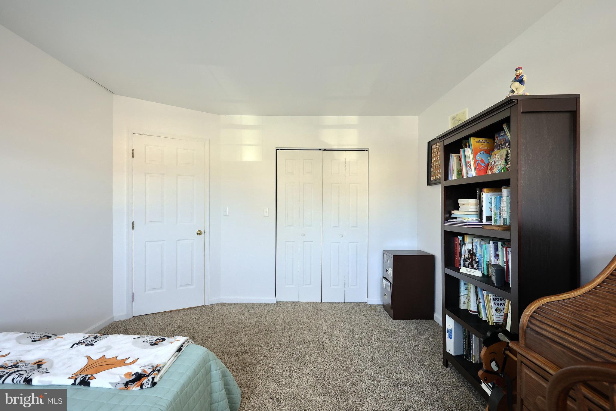 STONEBRIDGE CROSSING - Residential