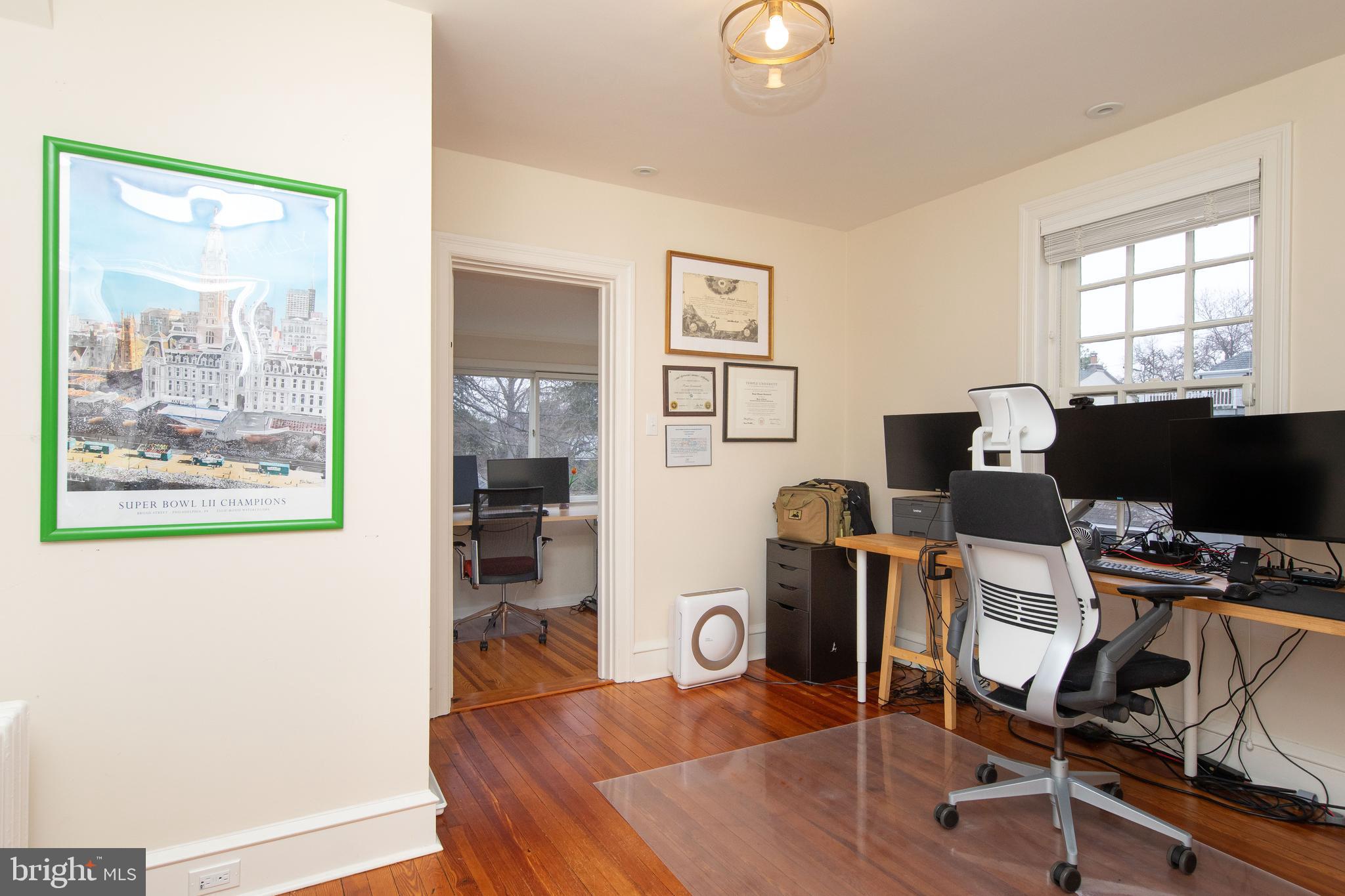 CHESTNUT HILL - Residential