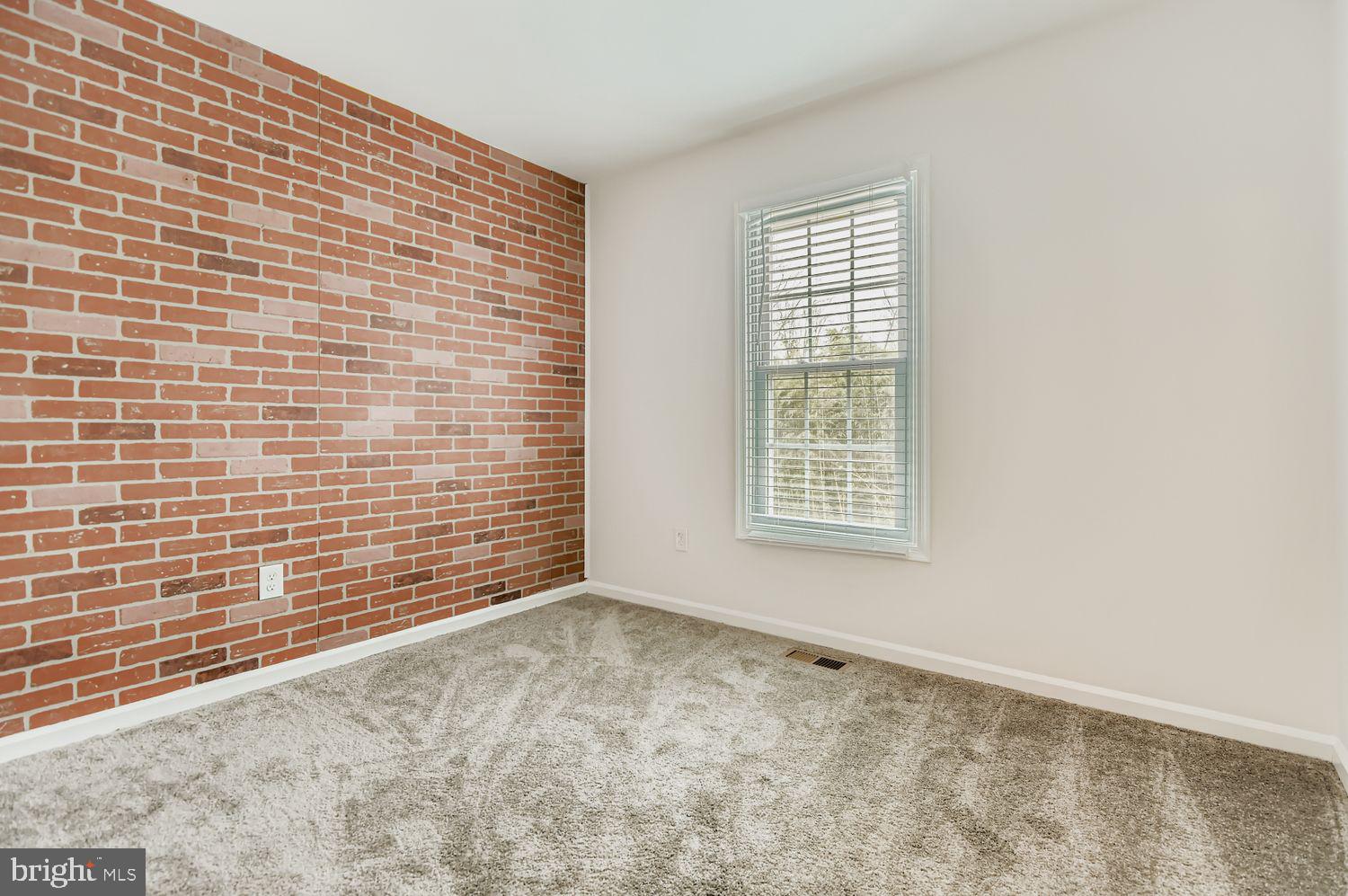 WHITE OAK - Residential