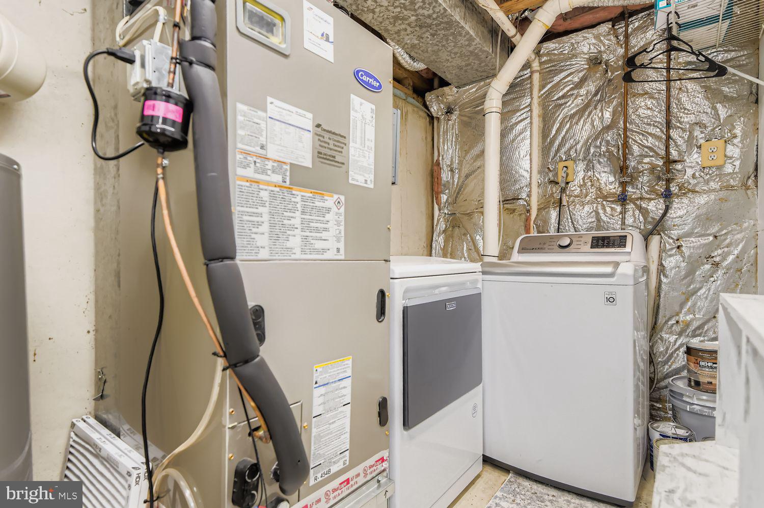 WHITE OAK - Residential