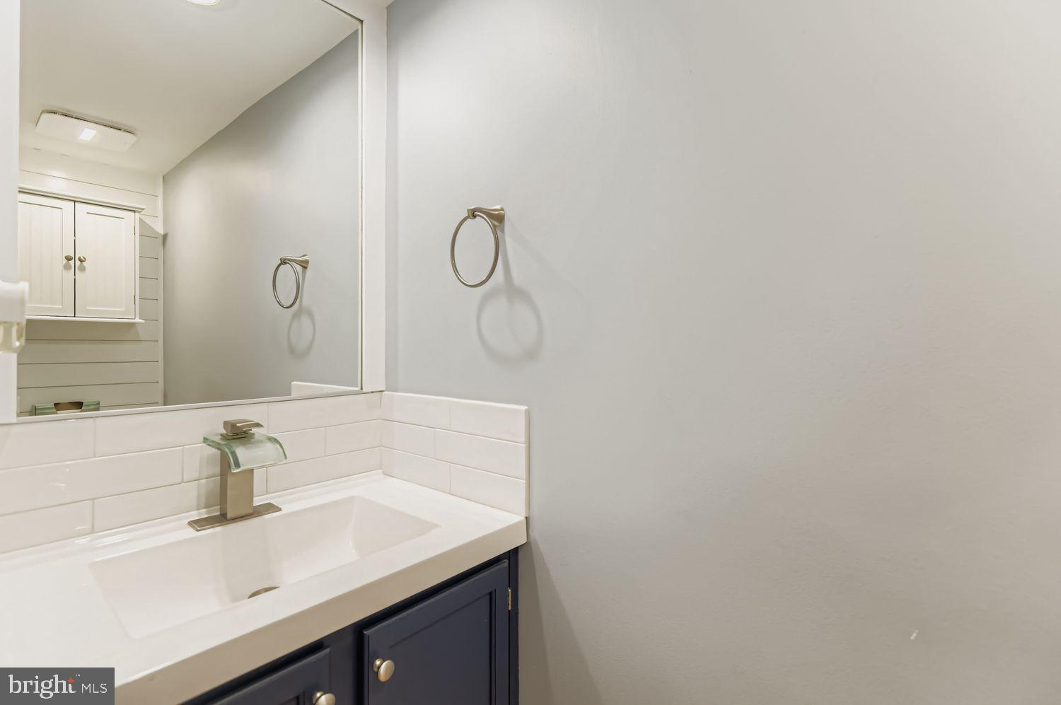 WHITE OAK - Residential