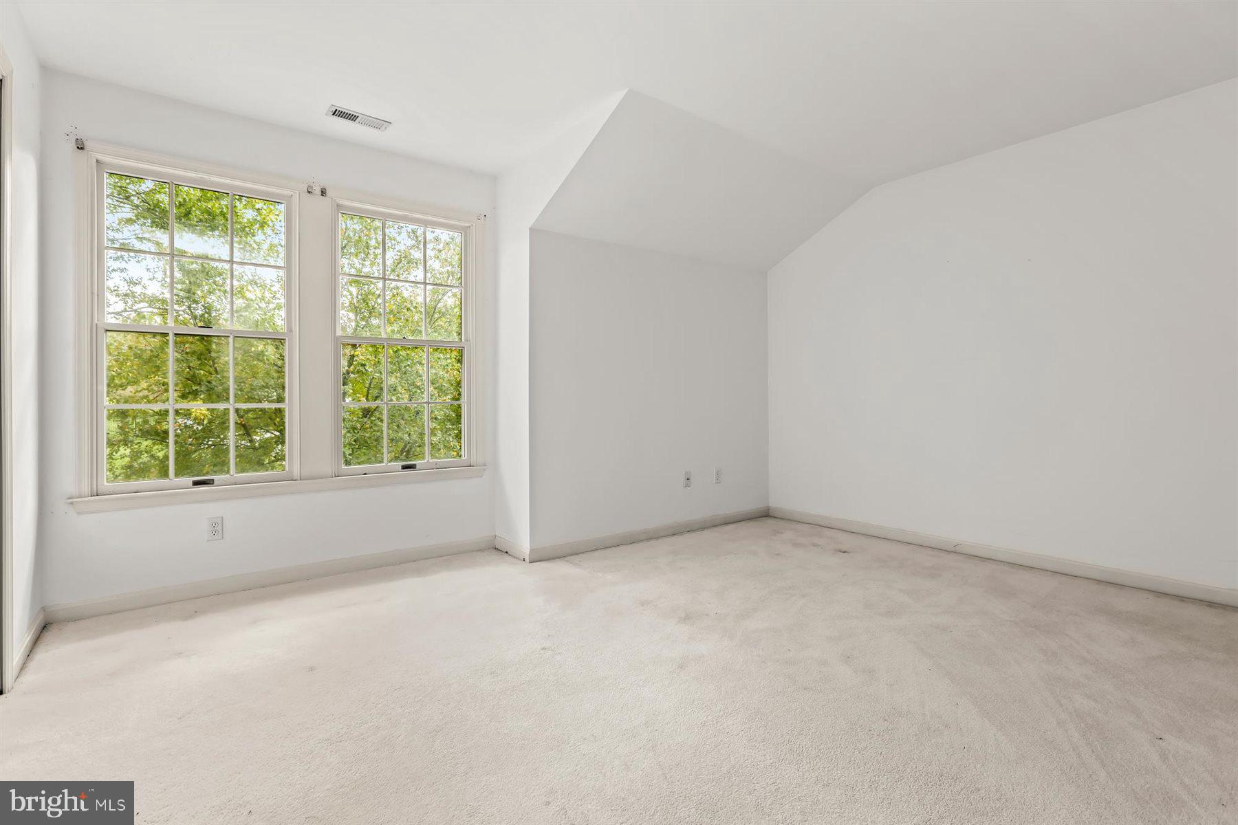 RIVER DOWNS - Residential