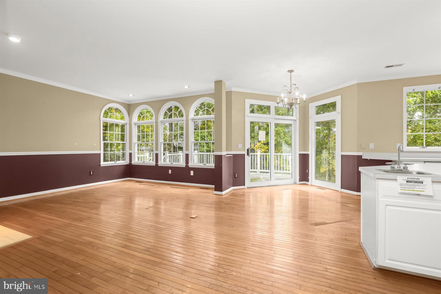 RIVER DOWNS - Residential