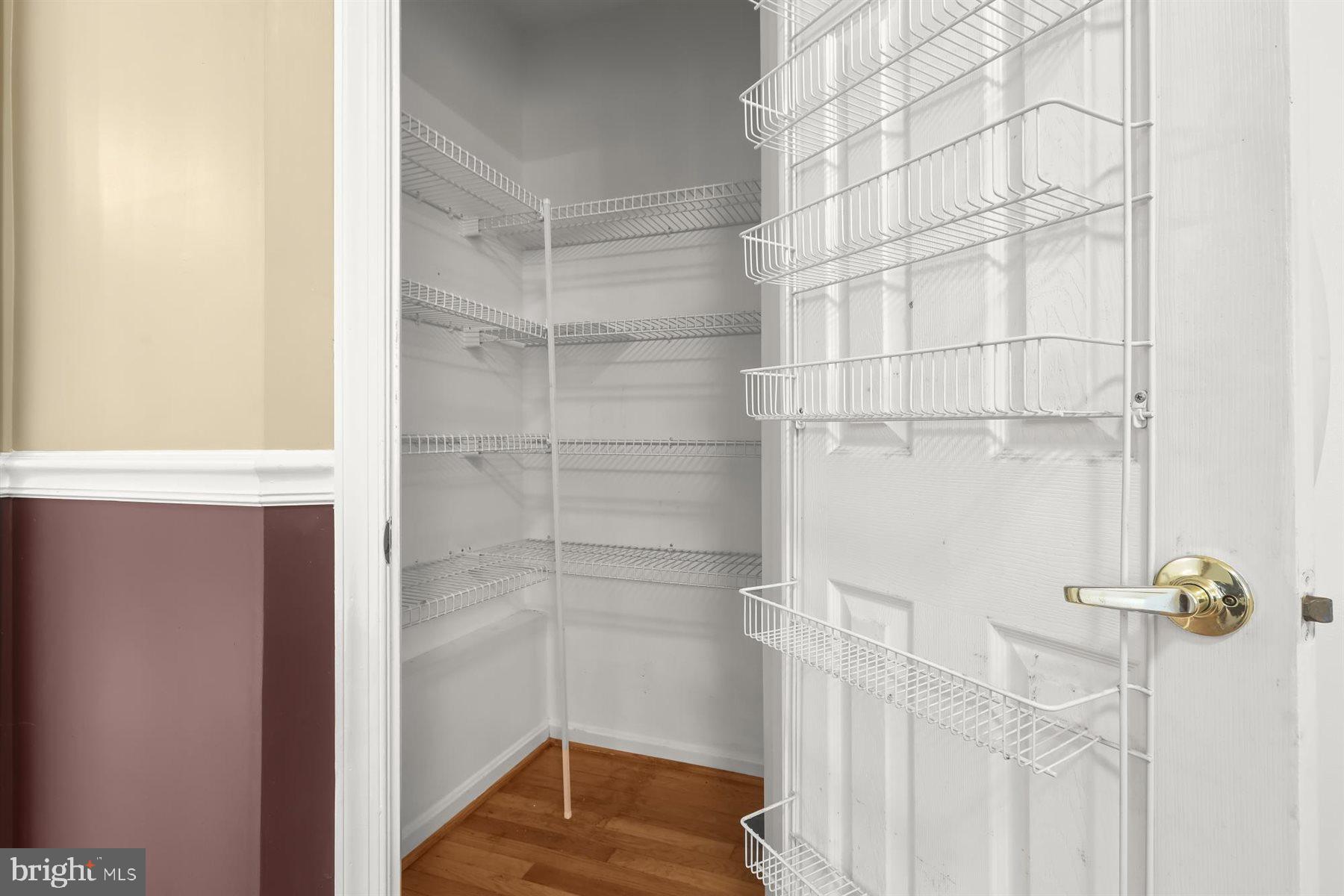 RIVER DOWNS - Residential