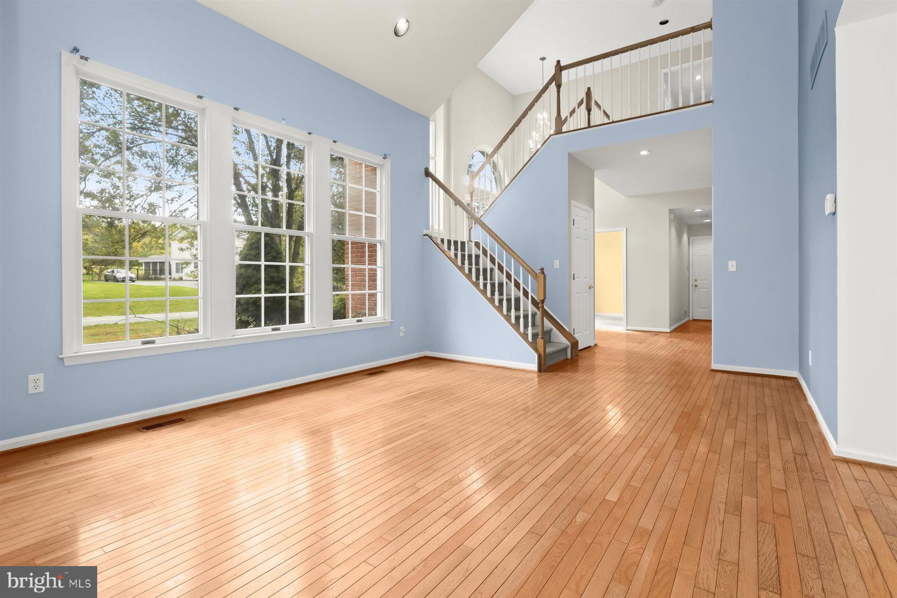 RIVER DOWNS - Residential