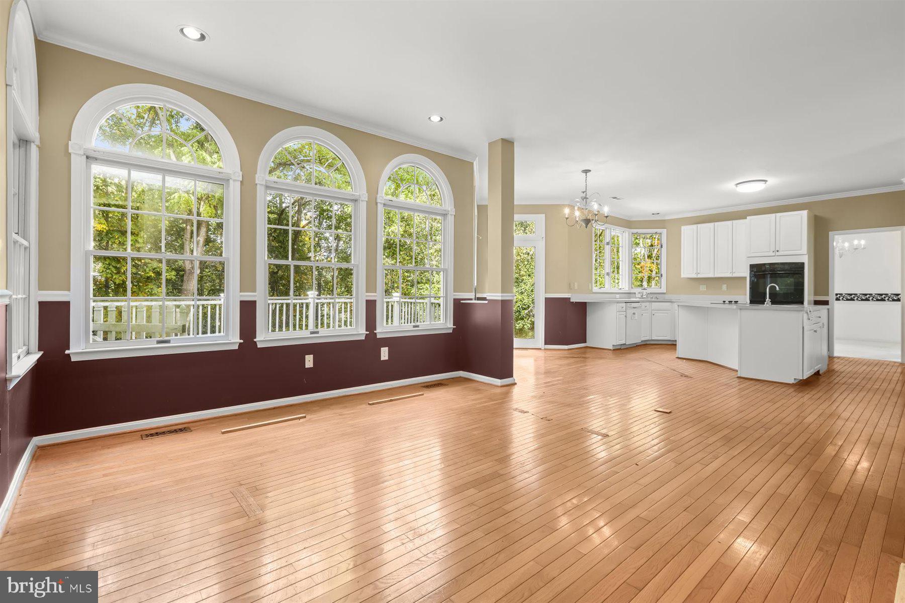 RIVER DOWNS - Residential