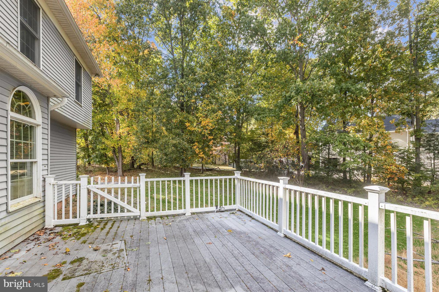 RIVER DOWNS - Residential