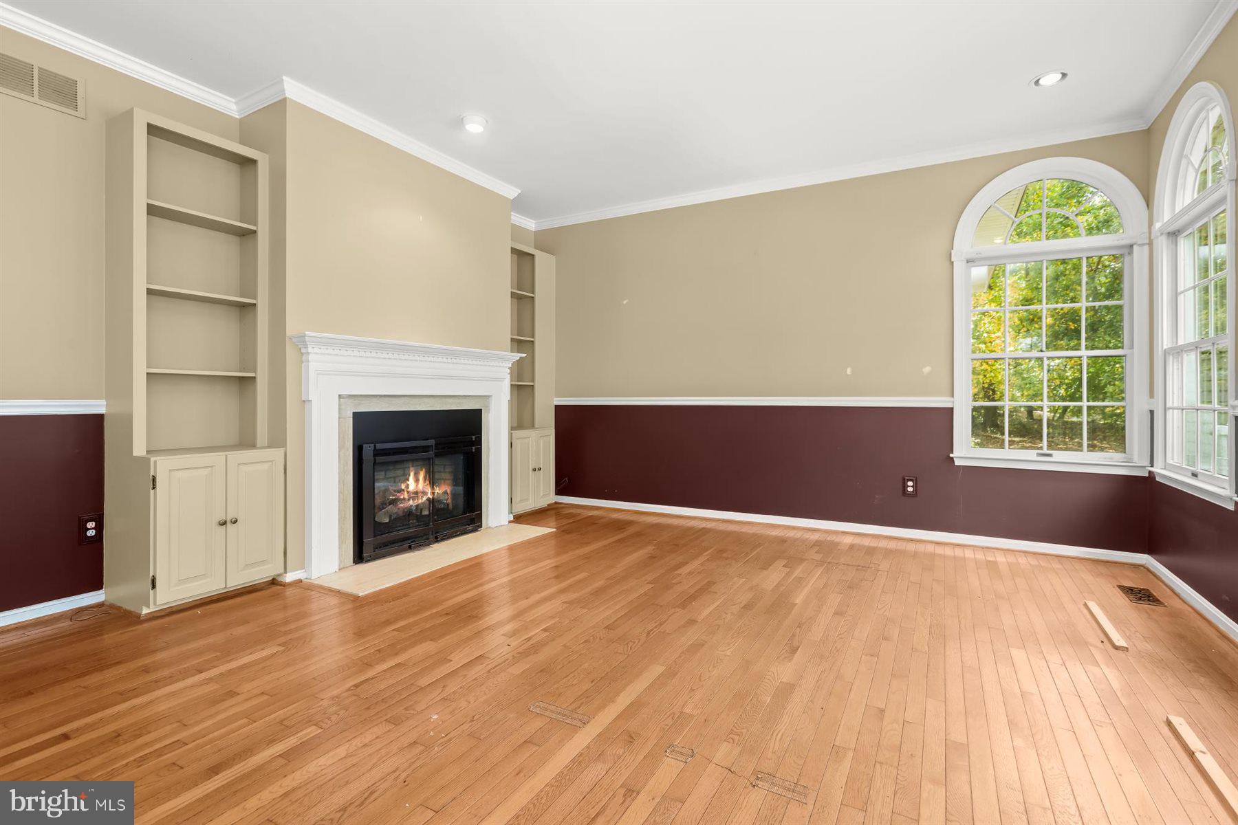 RIVER DOWNS - Residential