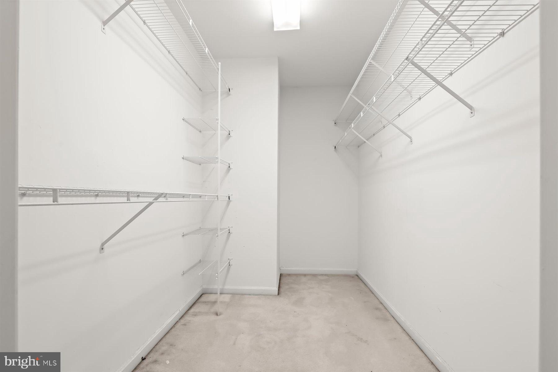 RIVER DOWNS - Residential