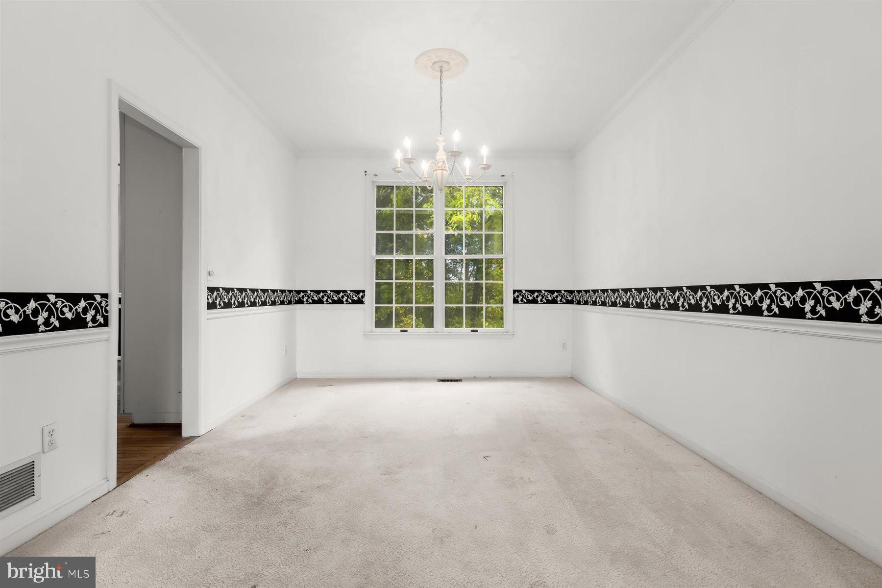 RIVER DOWNS - Residential