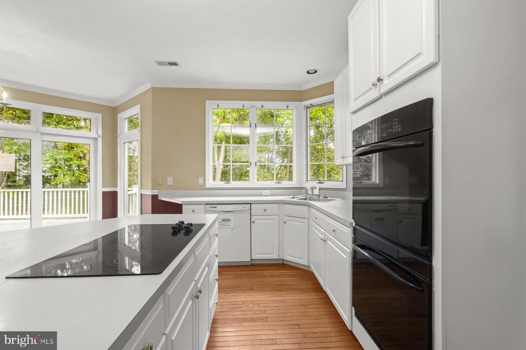 RIVER DOWNS - Residential