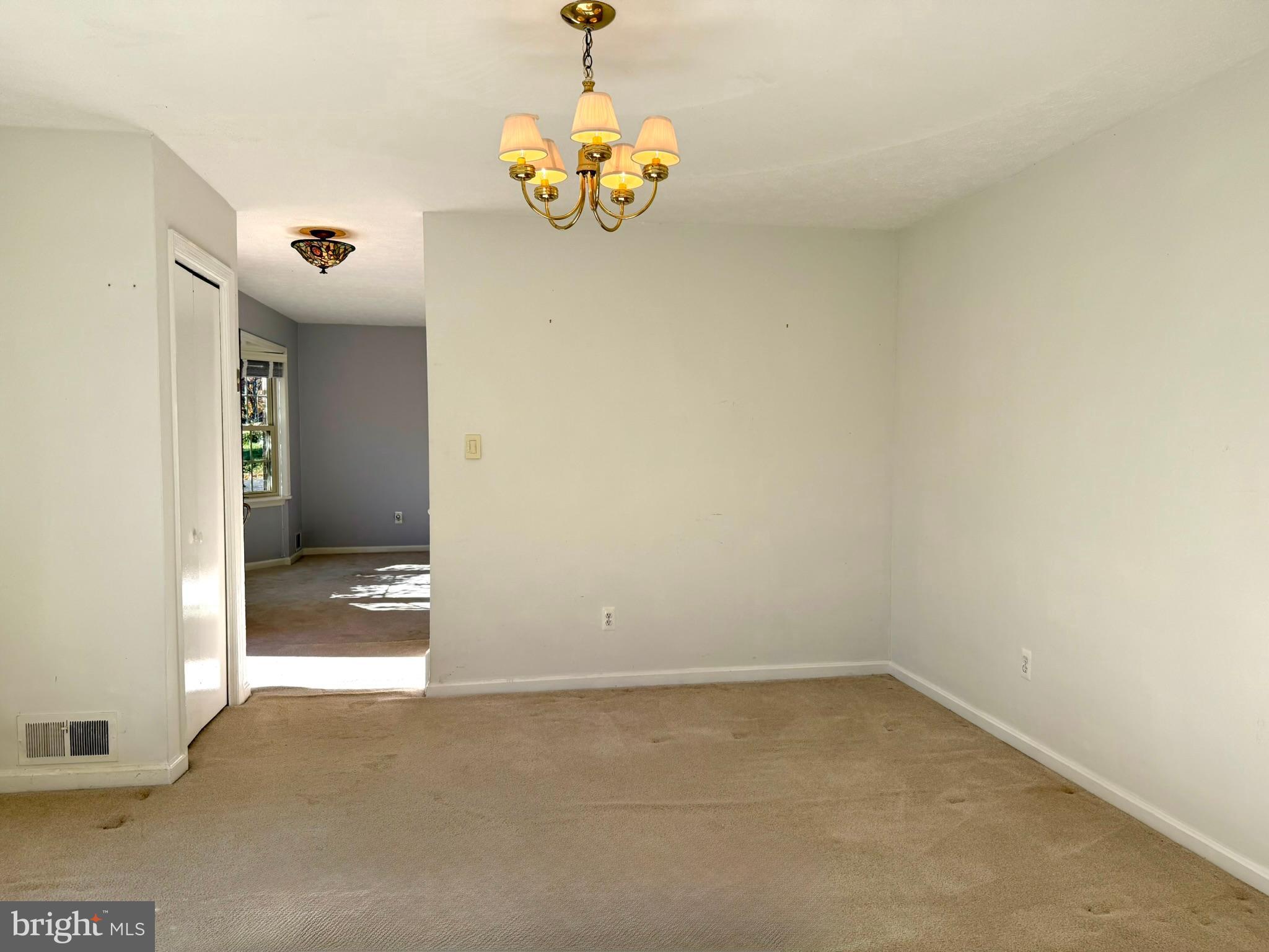 TANTALLON ON THE POTOMAC - Residential