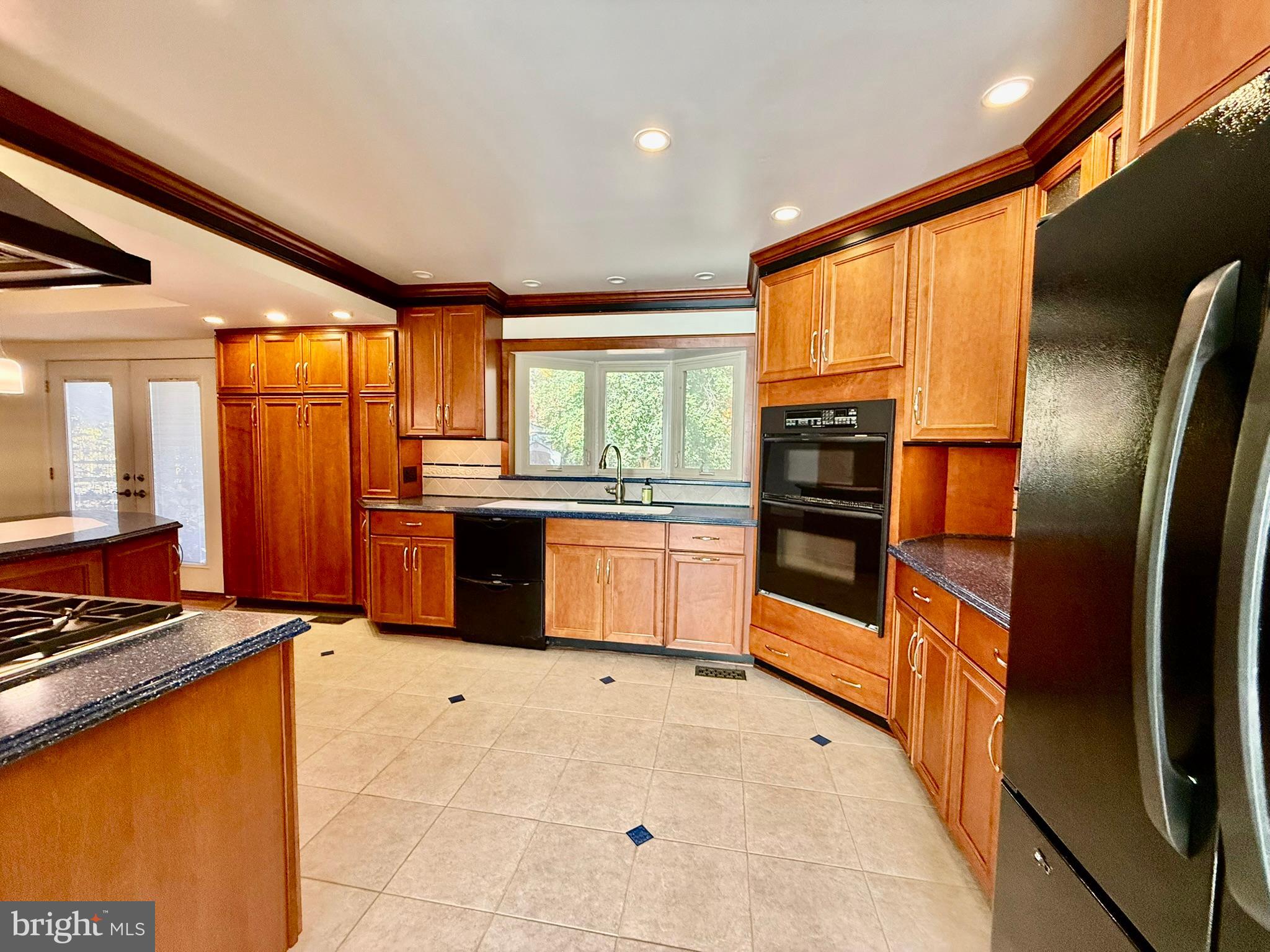 12229 ARROW PARK DRIVE