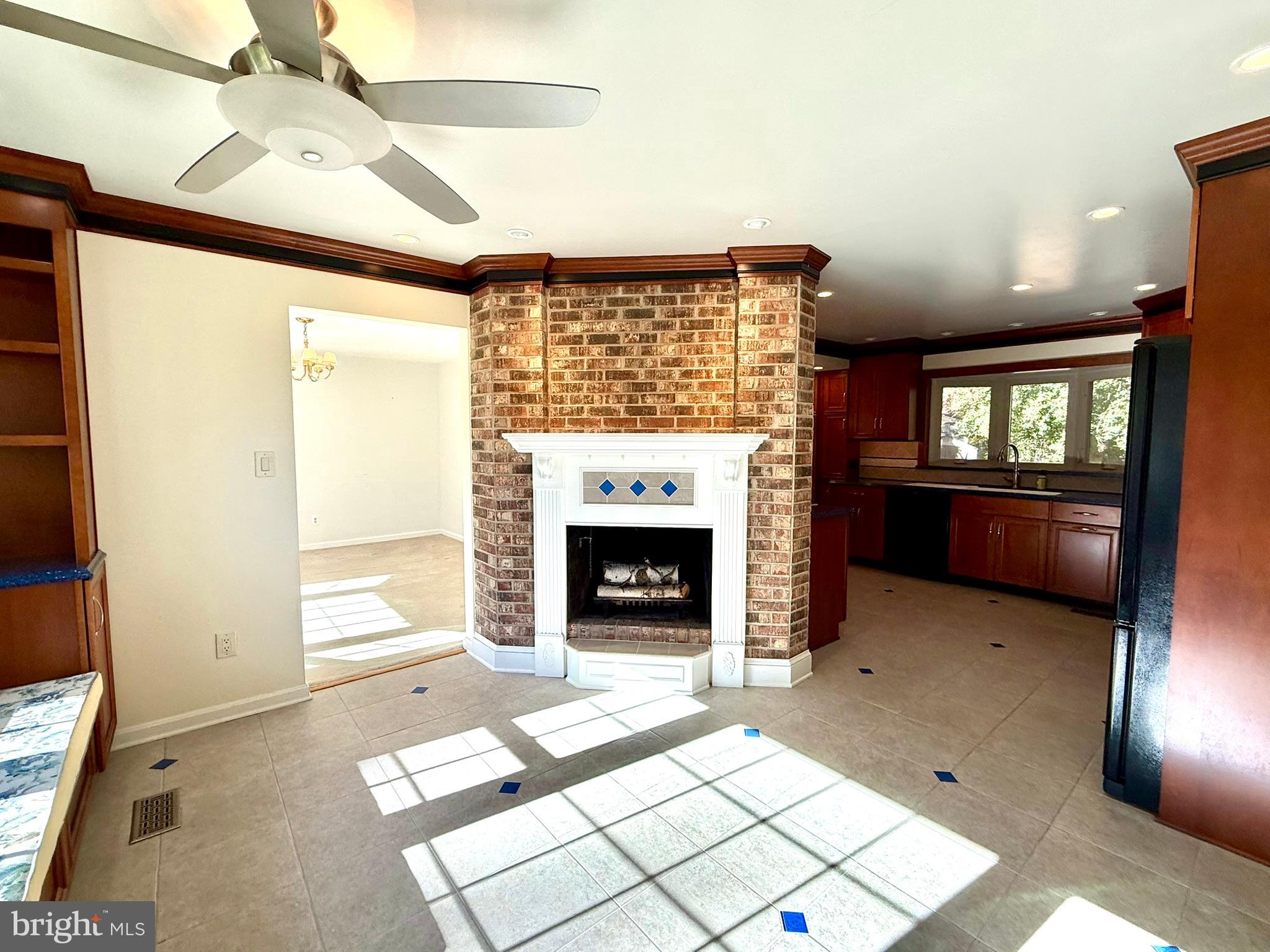 12229 ARROW PARK DRIVE