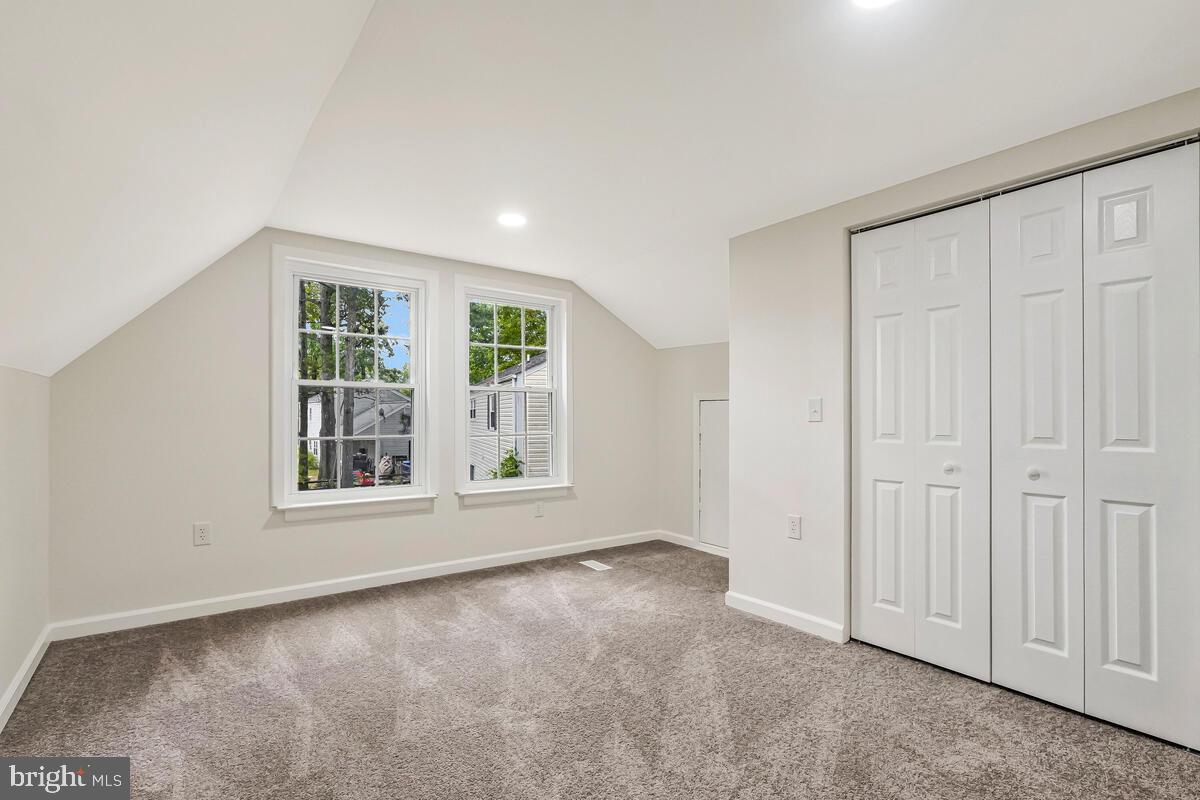 ST CHARLES SUB - BANNISTER - Residential