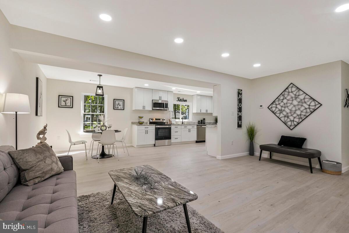 ST CHARLES SUB - BANNISTER - Residential