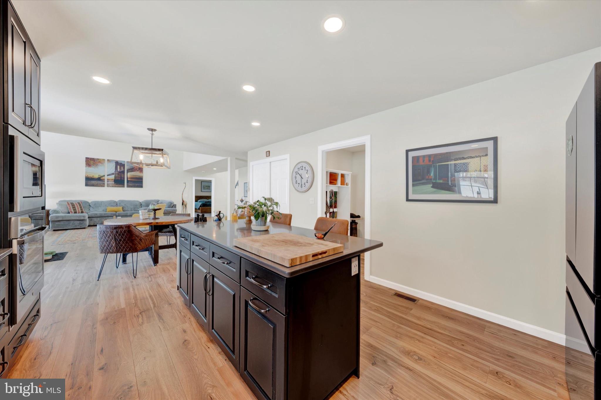 CALAIS @ LONGRIDGE - Residential