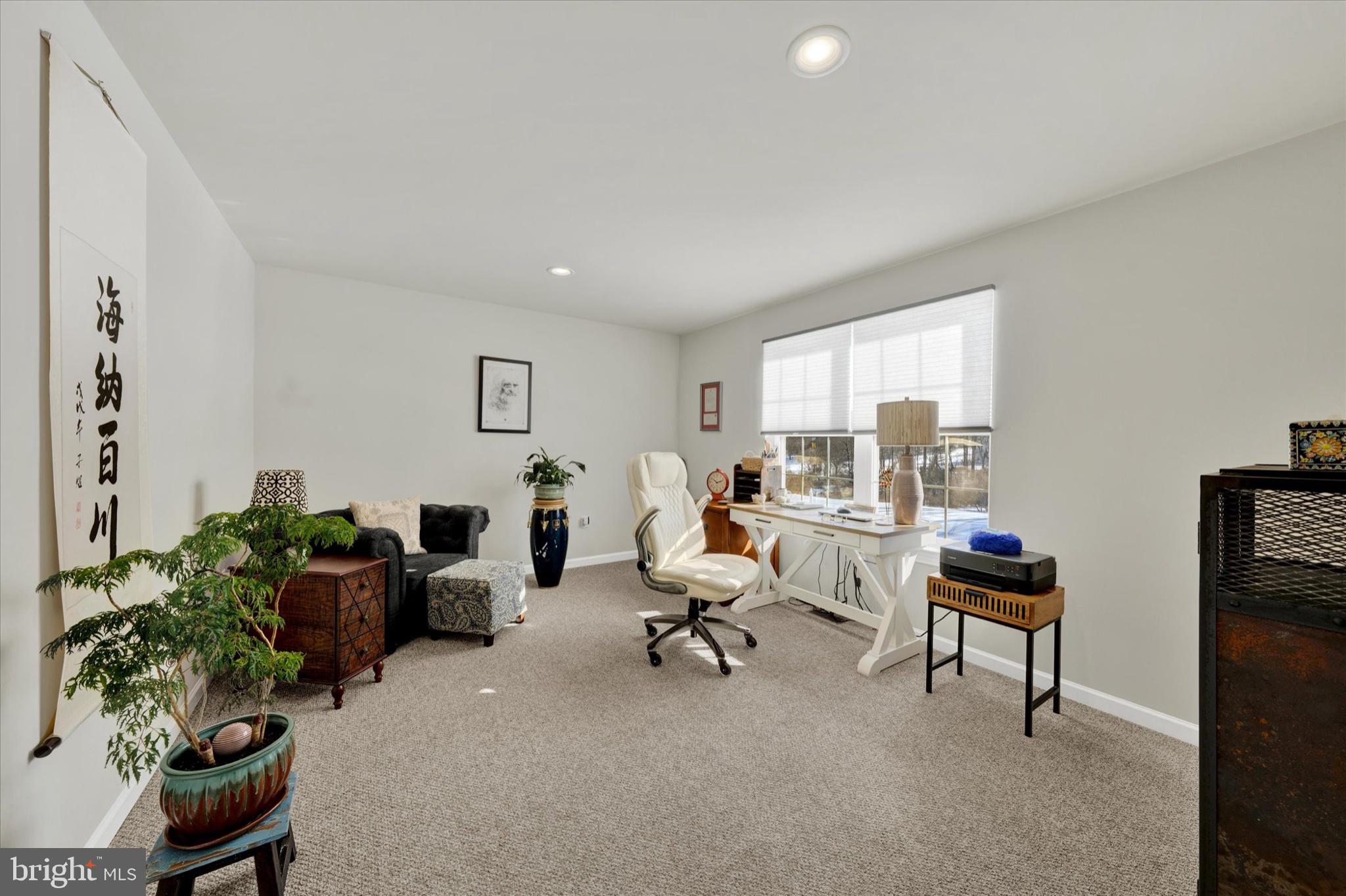 CALAIS @ LONGRIDGE - Residential