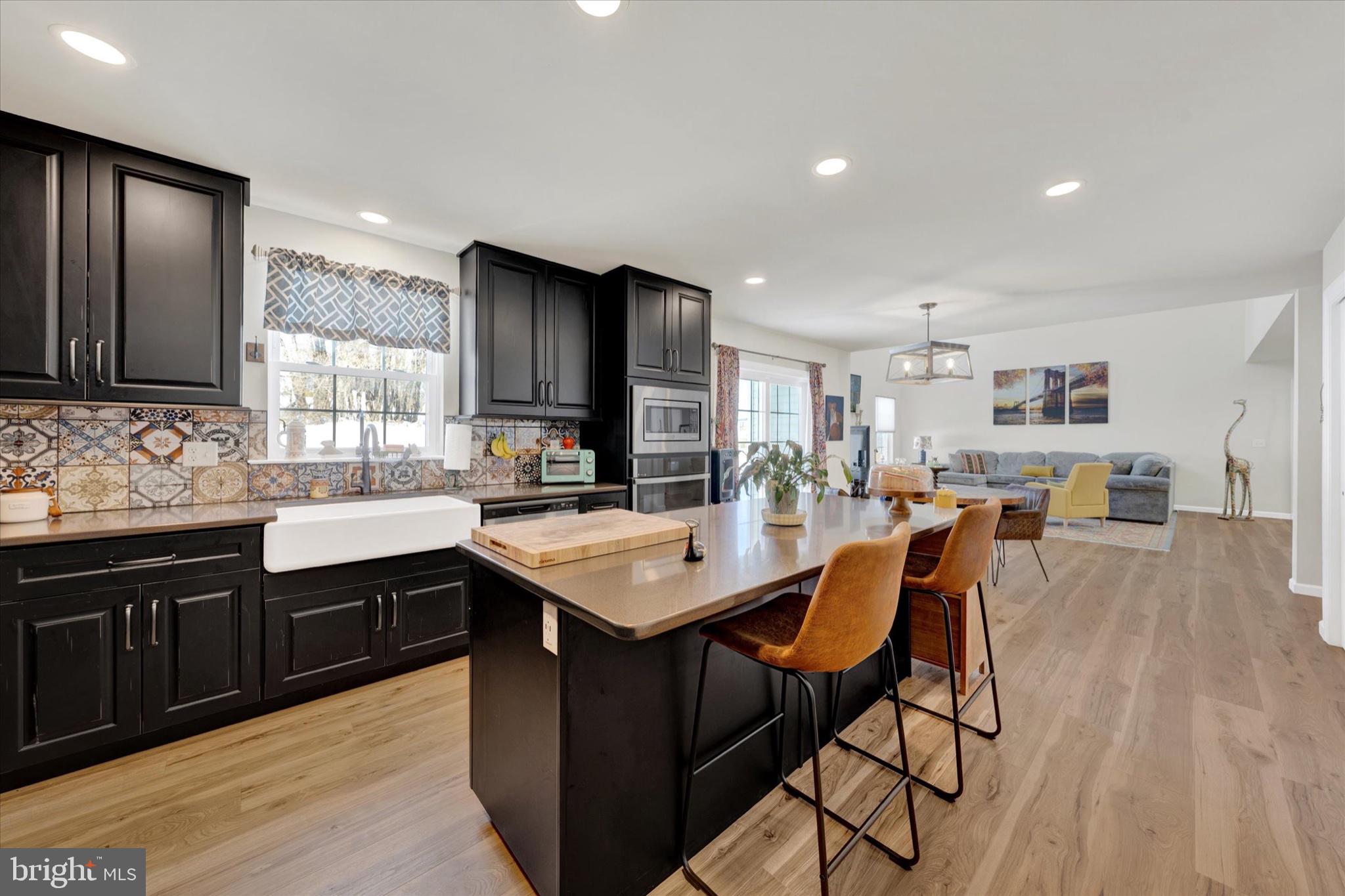 CALAIS @ LONGRIDGE - Residential