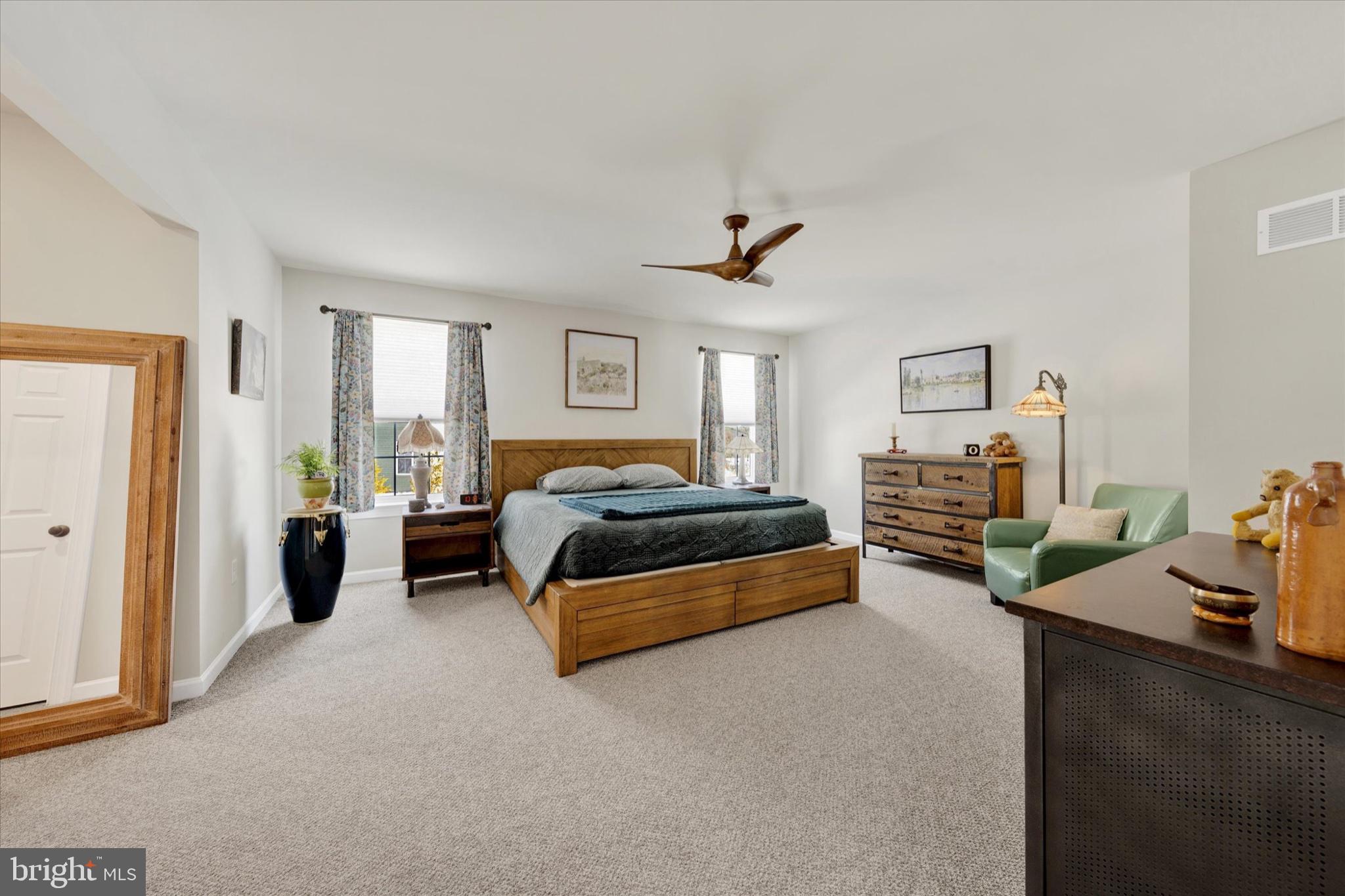 CALAIS @ LONGRIDGE - Residential