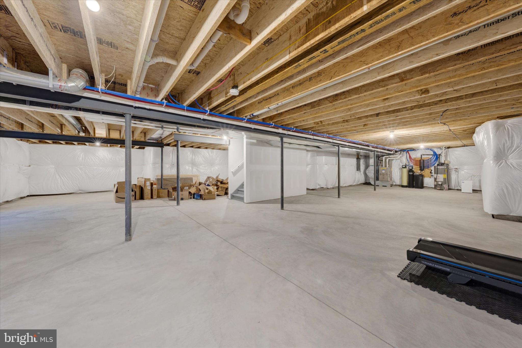 CALAIS @ LONGRIDGE - Residential