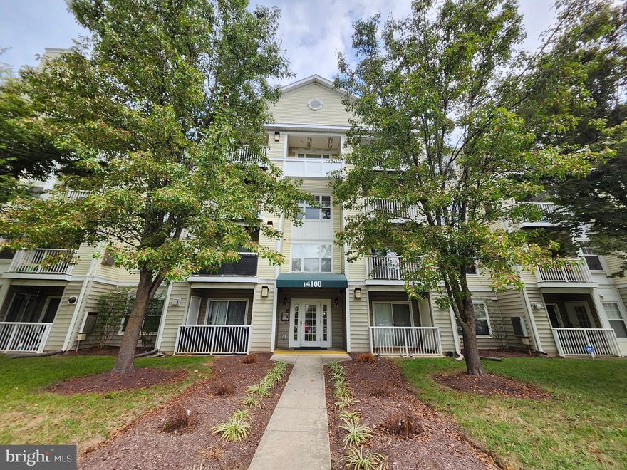 Welcome to your perfect starter home in the heart of Upper Marlboro! This charming 1-bedroom, 1-bathroom entry-level condo offers a blend of comfort, convenience, and modern style. Ideal for first-time buyers or those seeking a low-maintenance lifestyle.  Enjoy the convenience of in-unit laundry, dedicated parking, and a pet-friendly community. Located just minutes from shopping, dining, and major commuter routes, this condo is perfectly positioned for easy access to all that Upper Marlboro has to offer. Don’t miss this opportunity to own a move-in-ready gem in a vibrant, welcoming neighborhood!