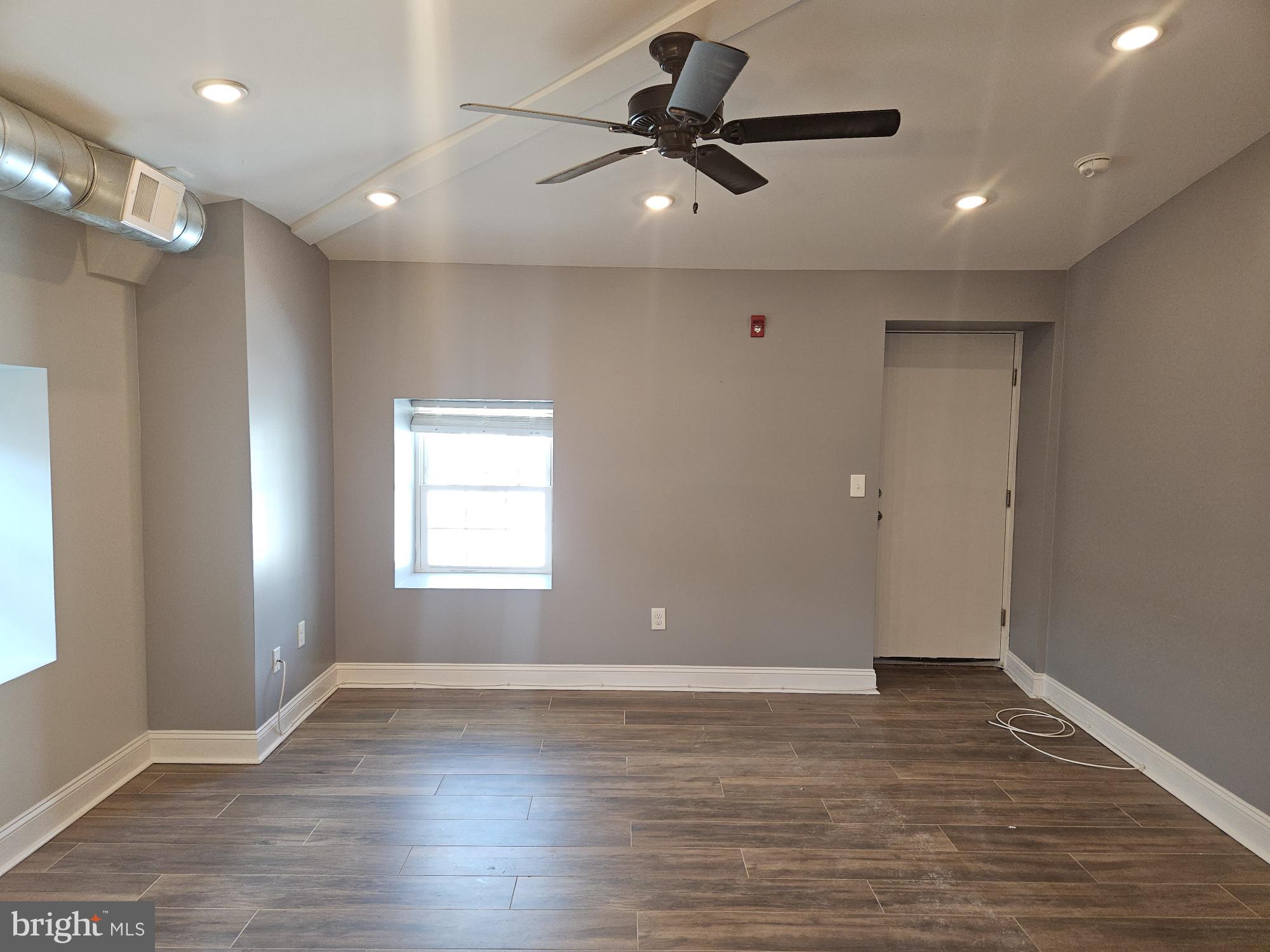 59 E HIGH STREET E