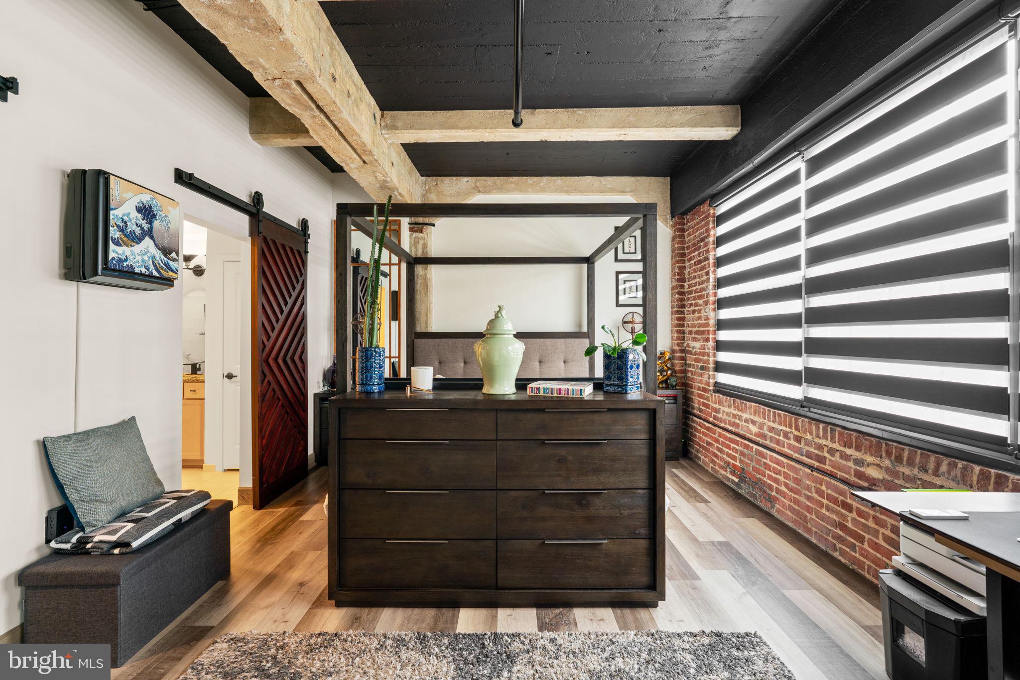 BRECO CONDOMINIUMS - Residential