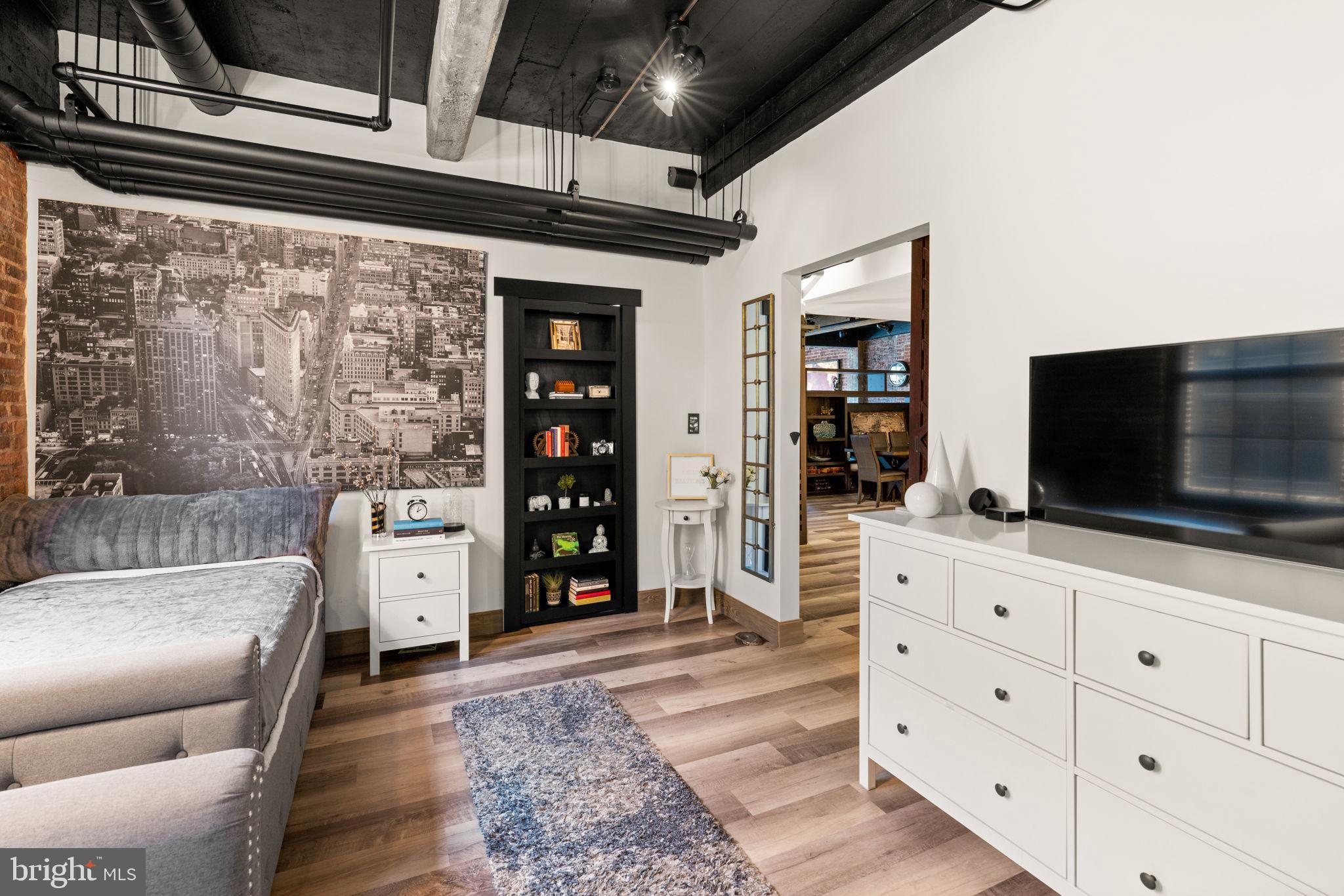 BRECO CONDOMINIUMS - Residential