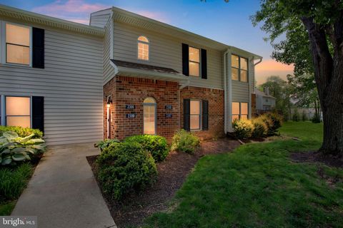 2307 WINDFIELD 2307 GLEN MILLS PA 19342
