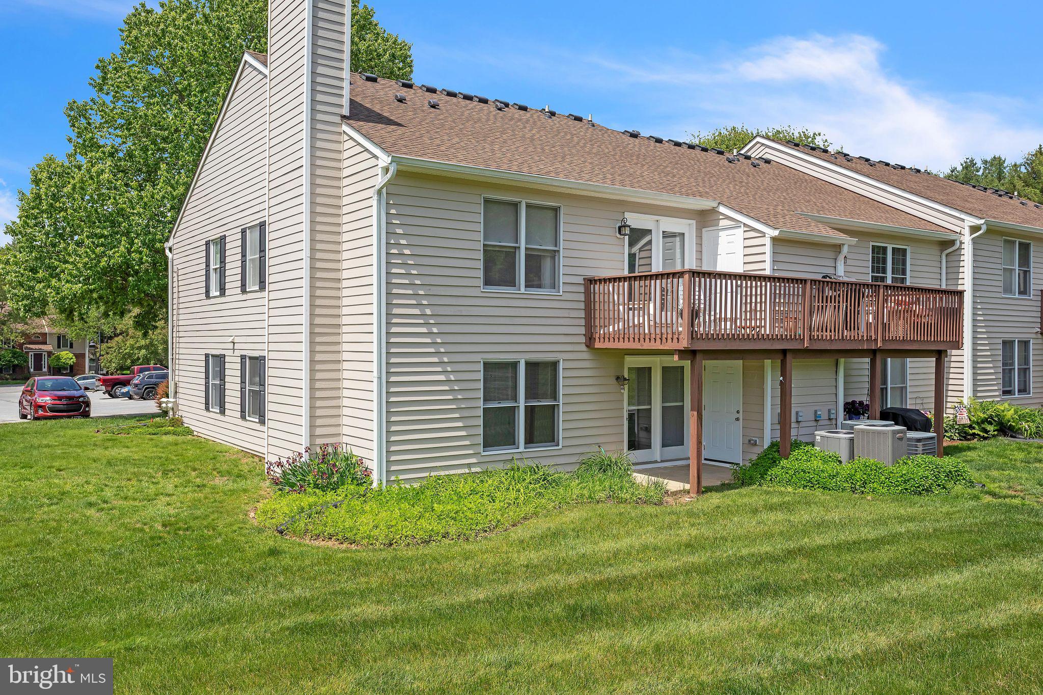 SPRINGHILL FARM - Residential