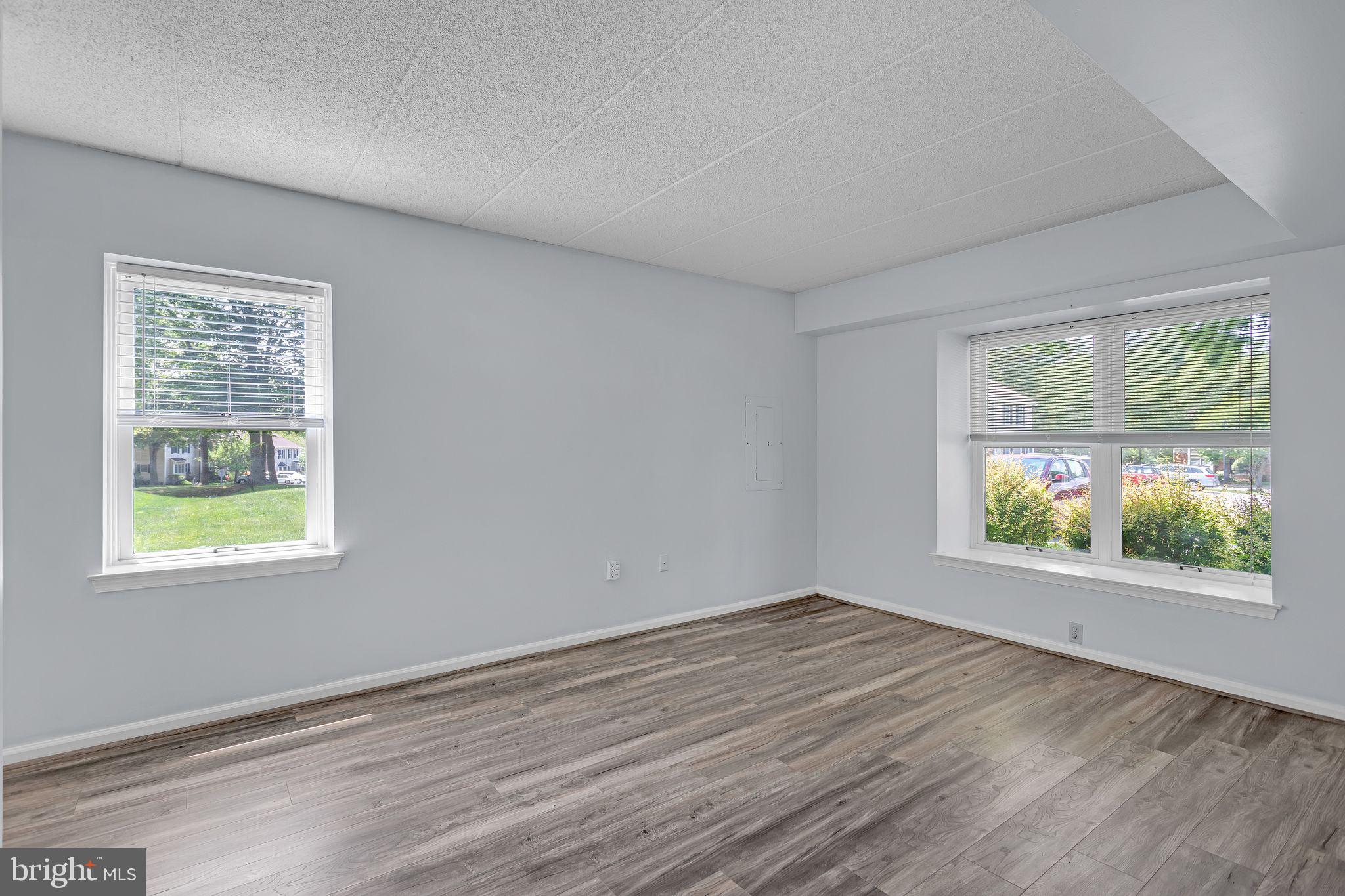 SPRINGHILL FARM - Residential