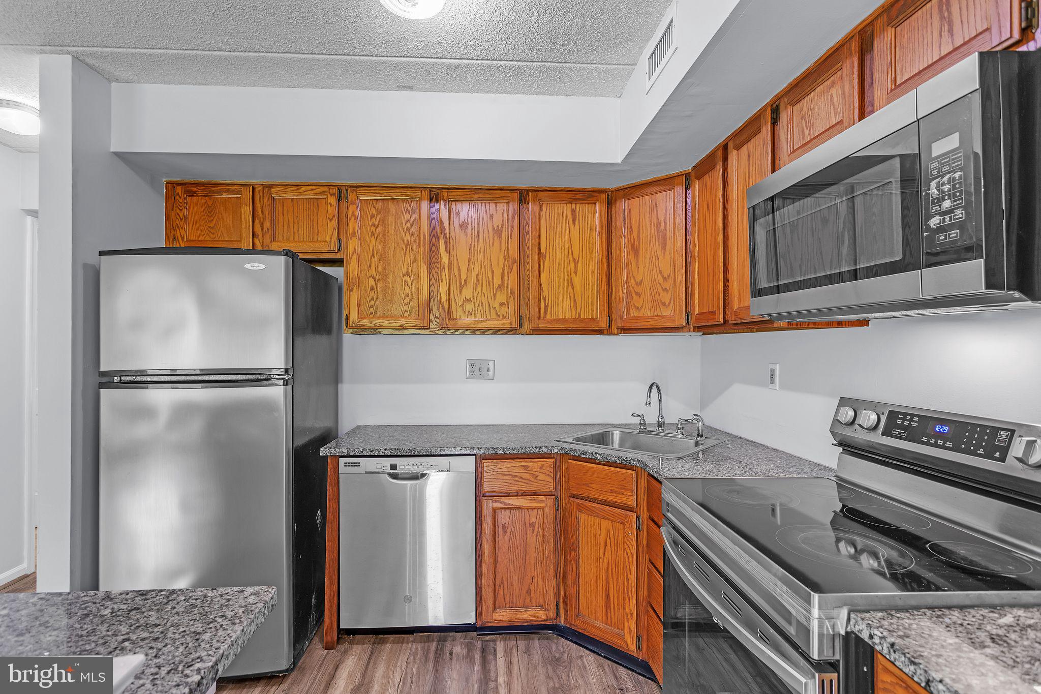 2307 WINDFIELD 2307