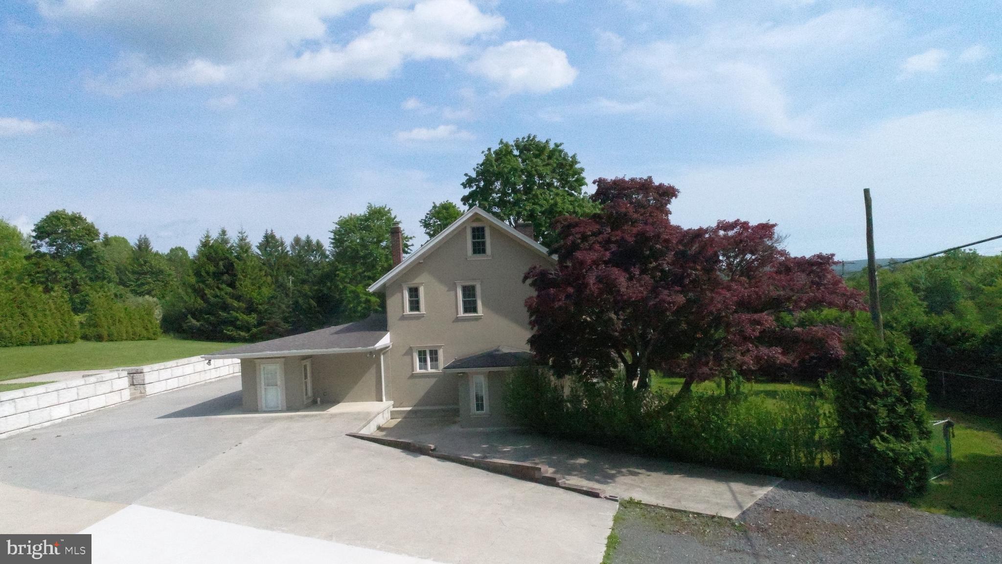 HOMETOWN - Residential