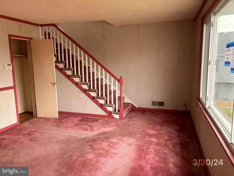 OXON RUN HILLS - Residential