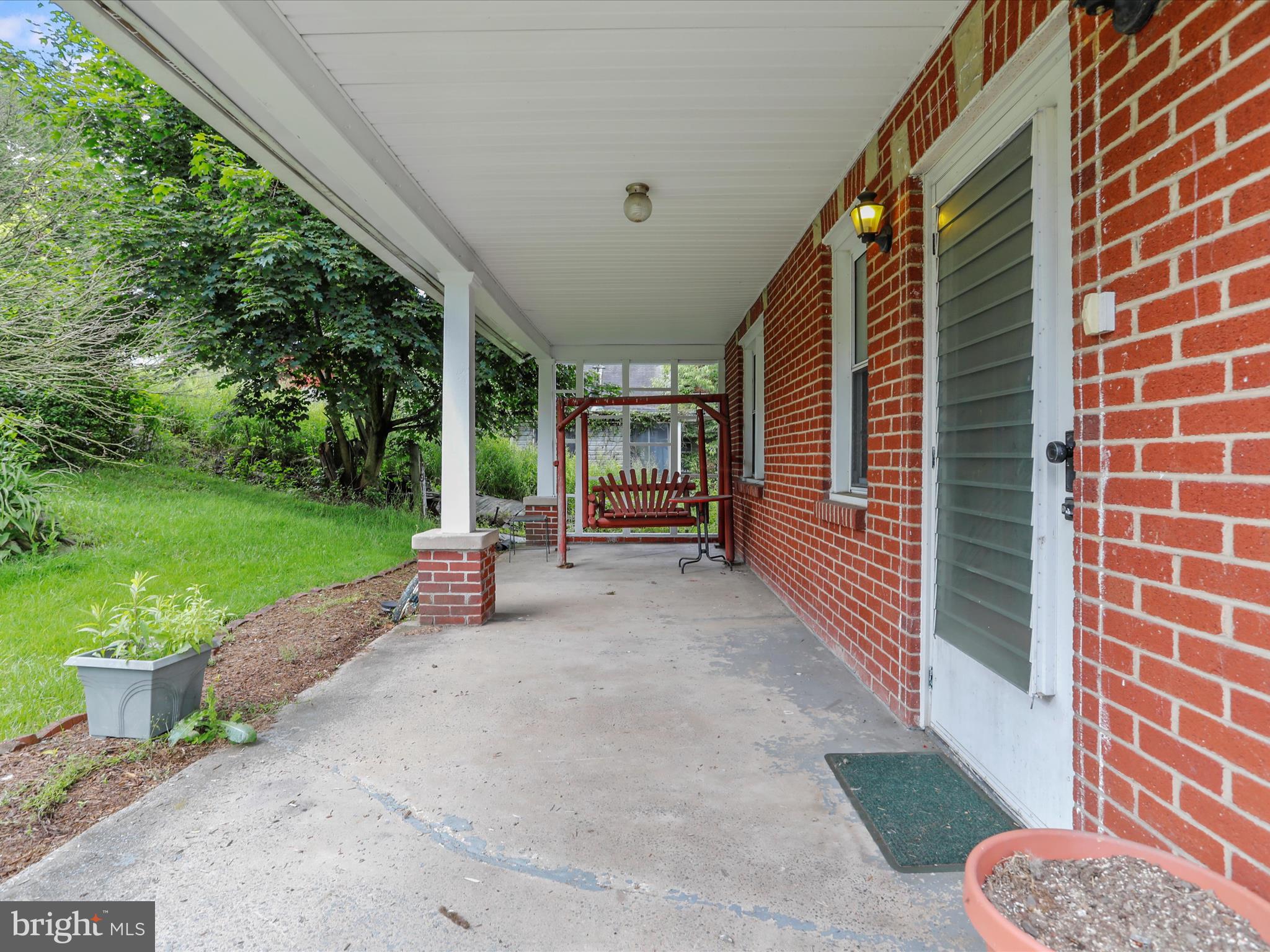 12225 UPPER GEORGES CREEK ROAD SW