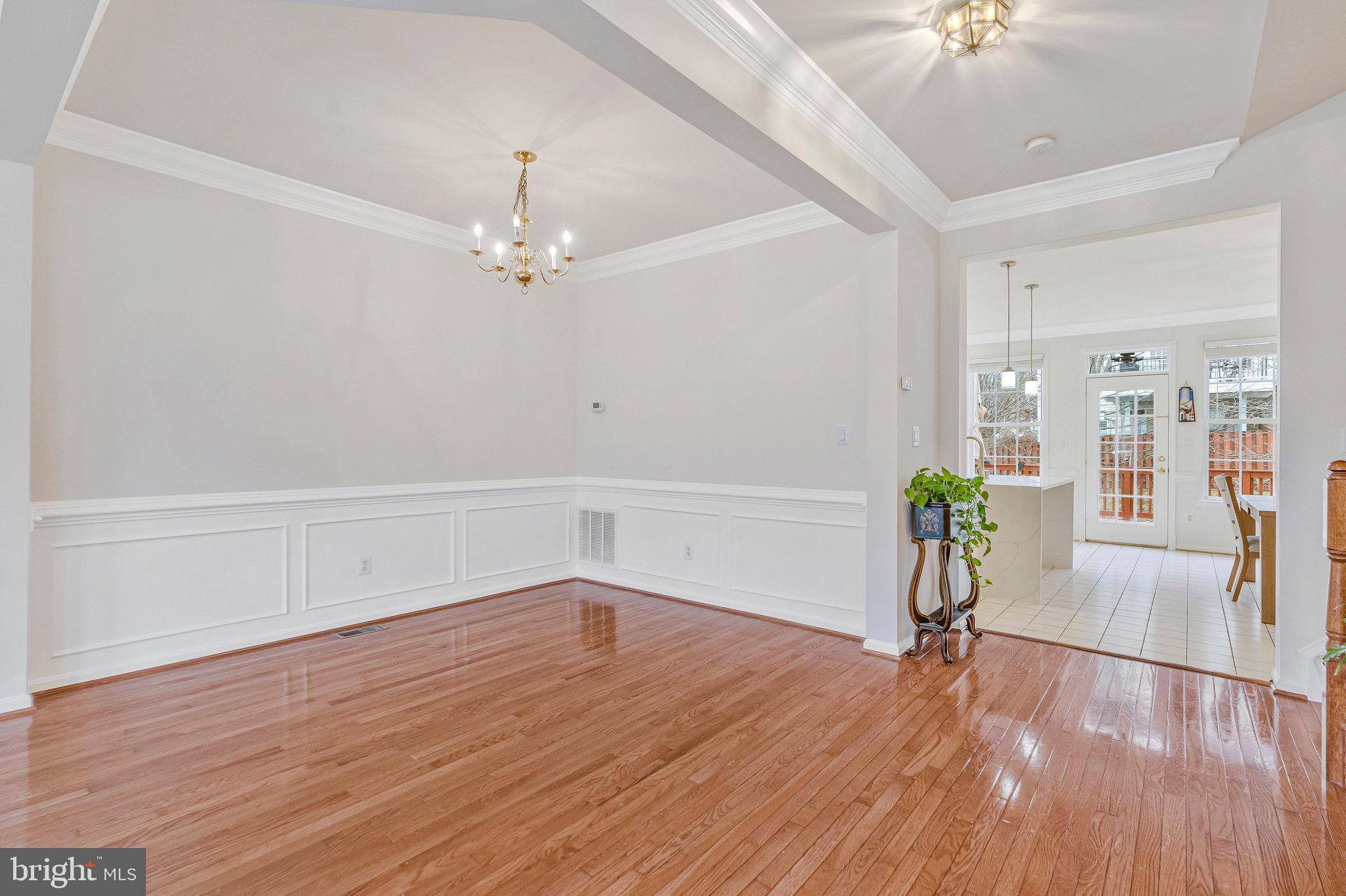 POTOMAC STATION - Residential