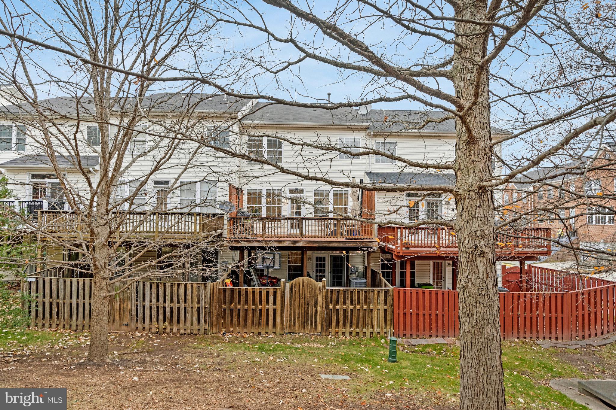 POTOMAC STATION - Residential