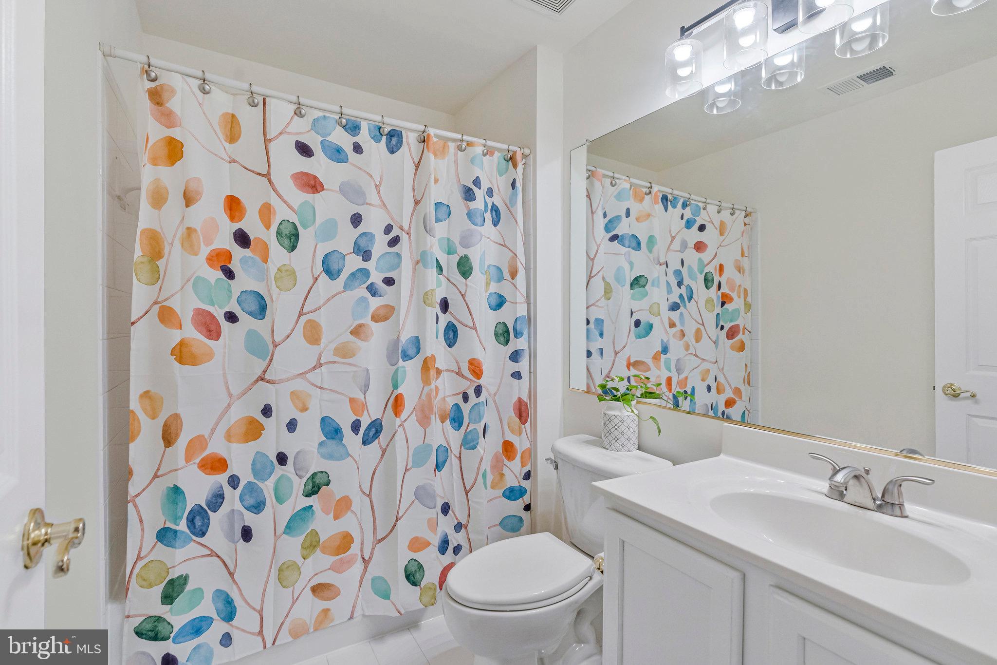 POTOMAC STATION - Residential