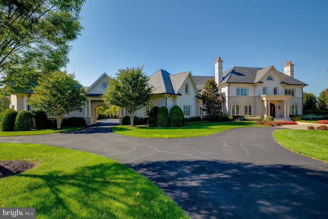 ESTATES @ CREIGHTON FARM - Residential